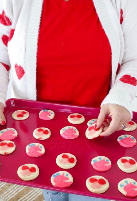 Valentine’s Day gifts for the foodies - Great Jones has quality and colorful cookware + bakeware to brighten up your kitchen and make beautiful gifts - save up to 33% off Valentine’s Day Collection 

#ad / #cookwithGJ / nonstick cookware / pink kitchen / colorful kitchen 

#LTKsalealert #LTKhome #LTKGiftGuide