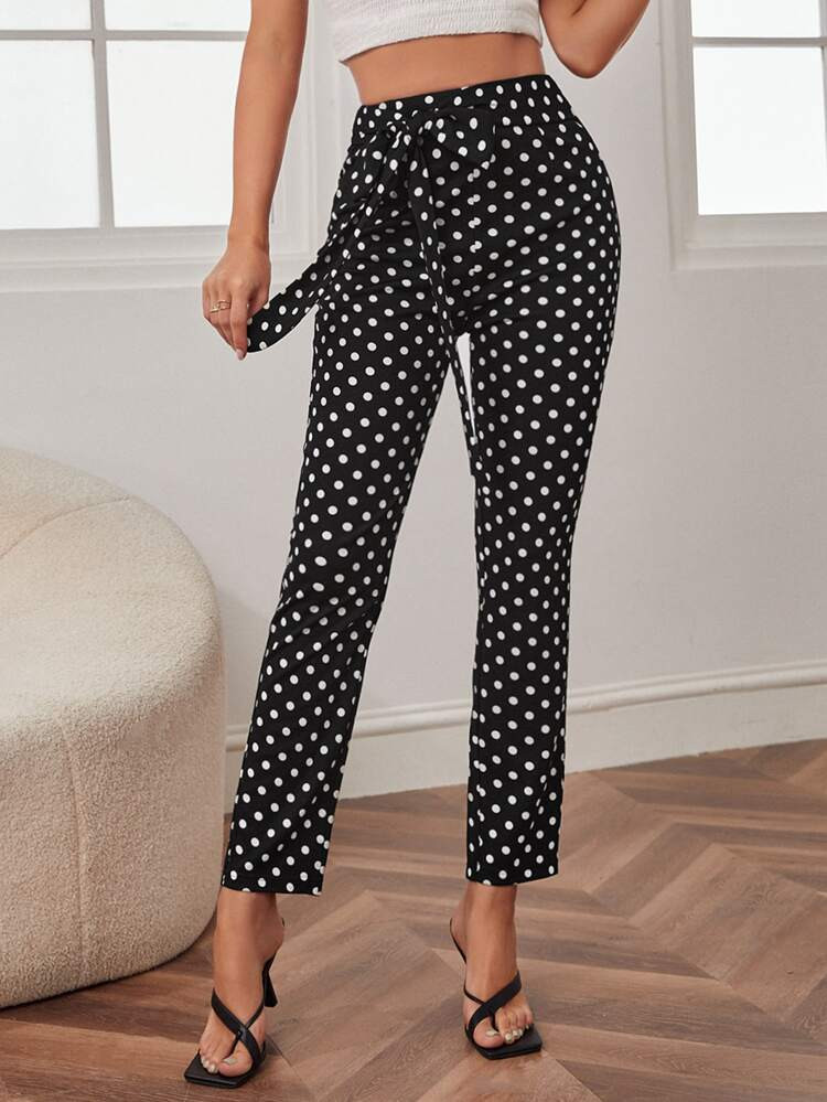 New
     
      Polka Dot Knot Front Cropped Pants | SHEIN