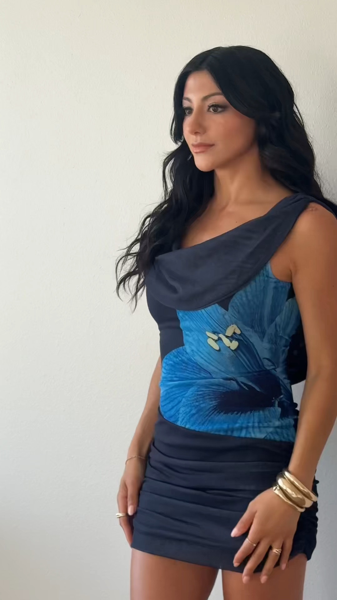 This dress >>

#LTKstyletip #LTKVideo