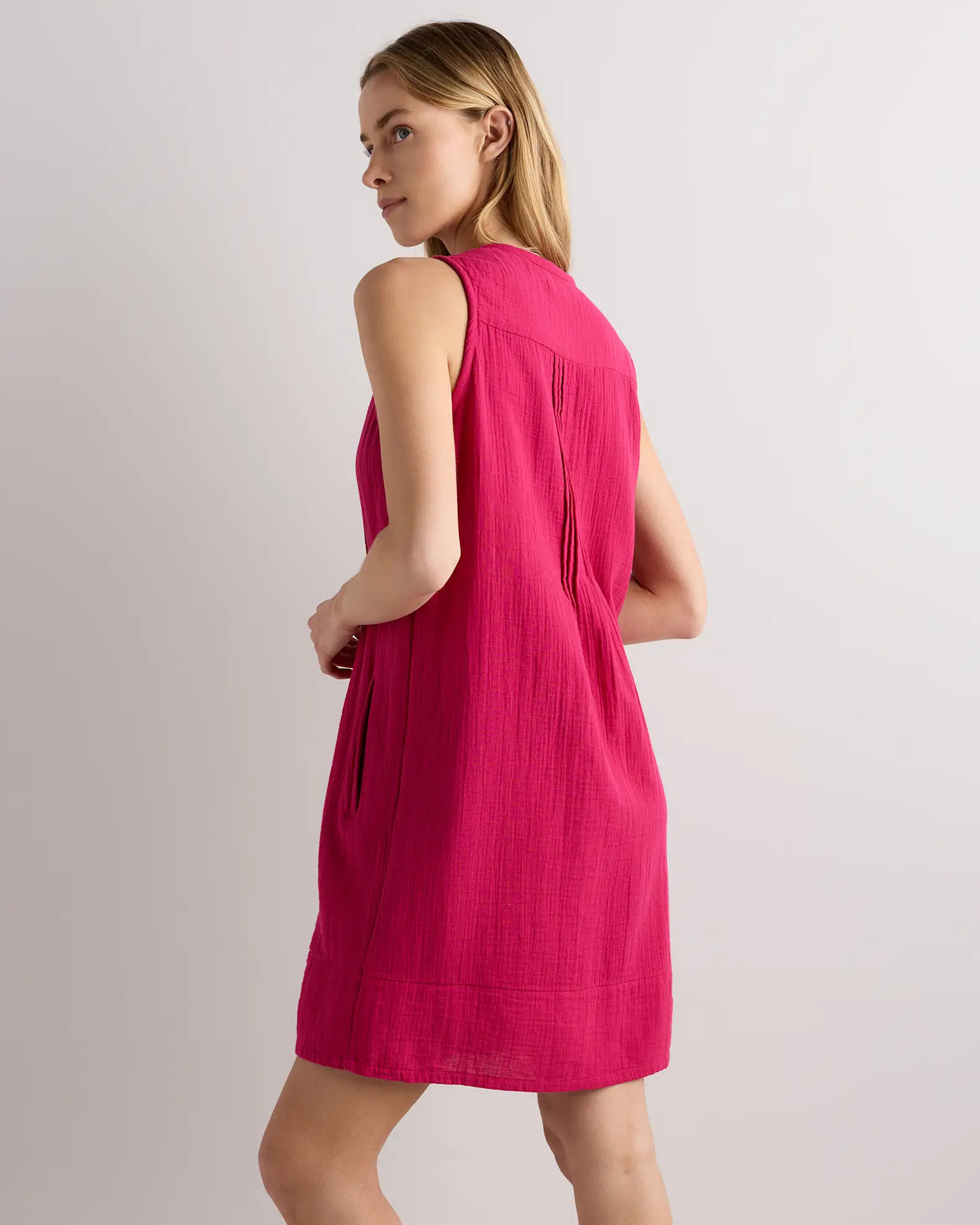 100% Organic Cotton Gauze Sleeveless Swing Dress in Amaranth Pink | Quince