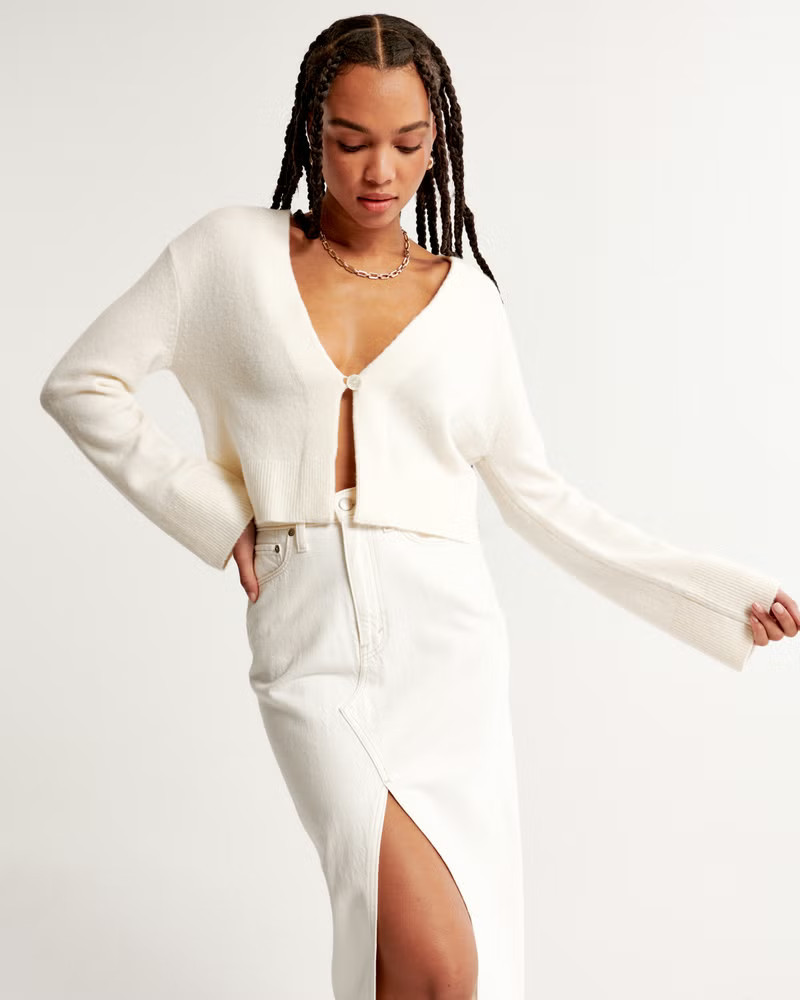 One-Button Cardigan | White Cardigan | White Sweater Sweaters | Summer Outfit Ideas | Abercrombie & Fitch (US)