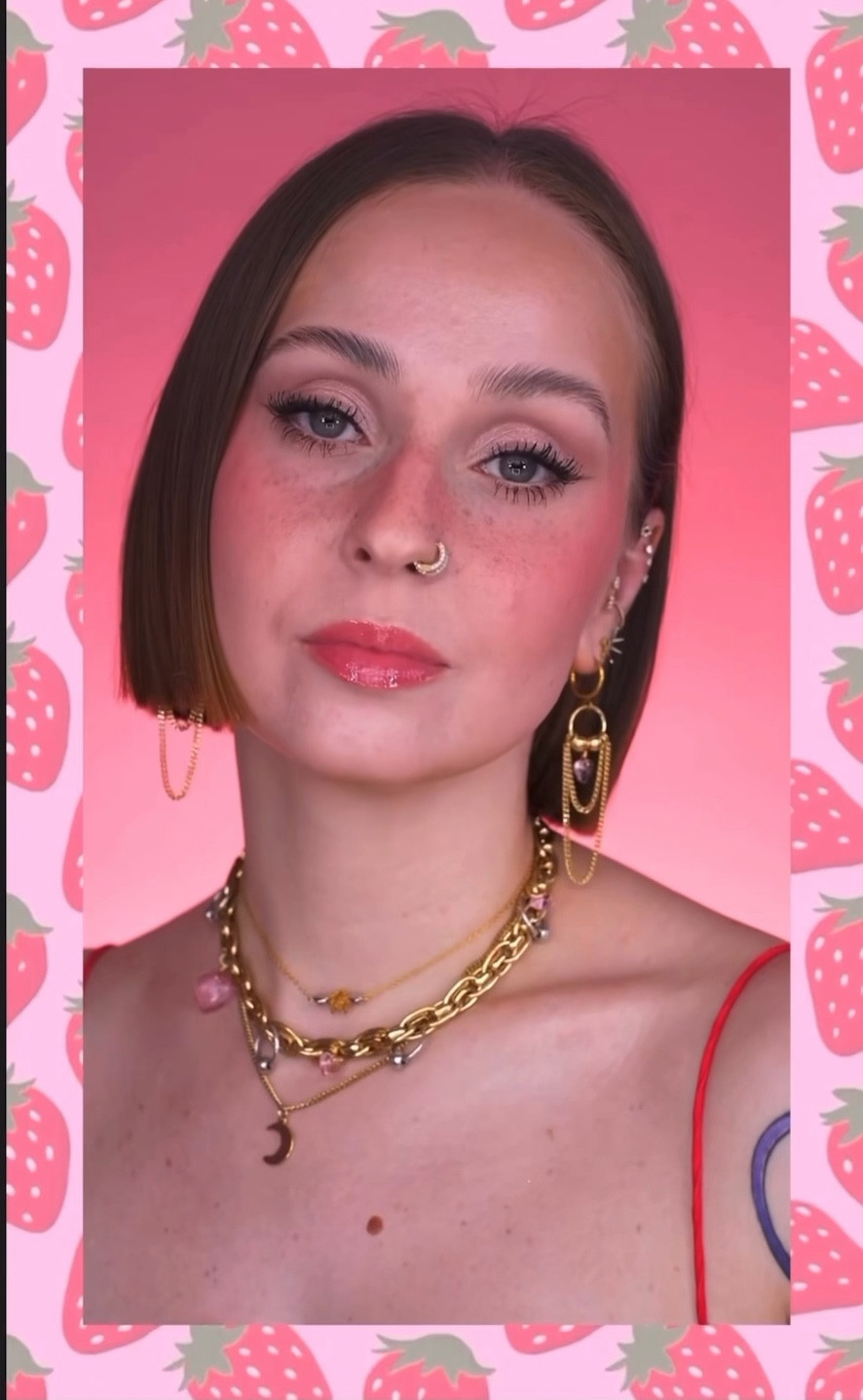 Strawberry makeup 🍓🍓

saie beauty glowy super gel (starglow), narsissist light reflecting foundation (oslo), natasha denona hyglam concealer (P1), rare beauty soft pinch blush (grateful), l’oréal paris magic retouch (acajou), maybelline superstay powder fondation (5), Valentino beauty universal bronzer, pink honey bubblegum super hold, Valentino beauty brow trio (taupe), natasha denona I need a nude palette, ysl beauty crushliner (brun), sephora france cravon (coconut), maybelline mascara falsies surreal, anastasia beverly hills lip liner (muted mauve), mac cosmetics squirt plumping gloss stick (heat sensor) #strawberrymakeup #makeuptendance

#LTKbeauty