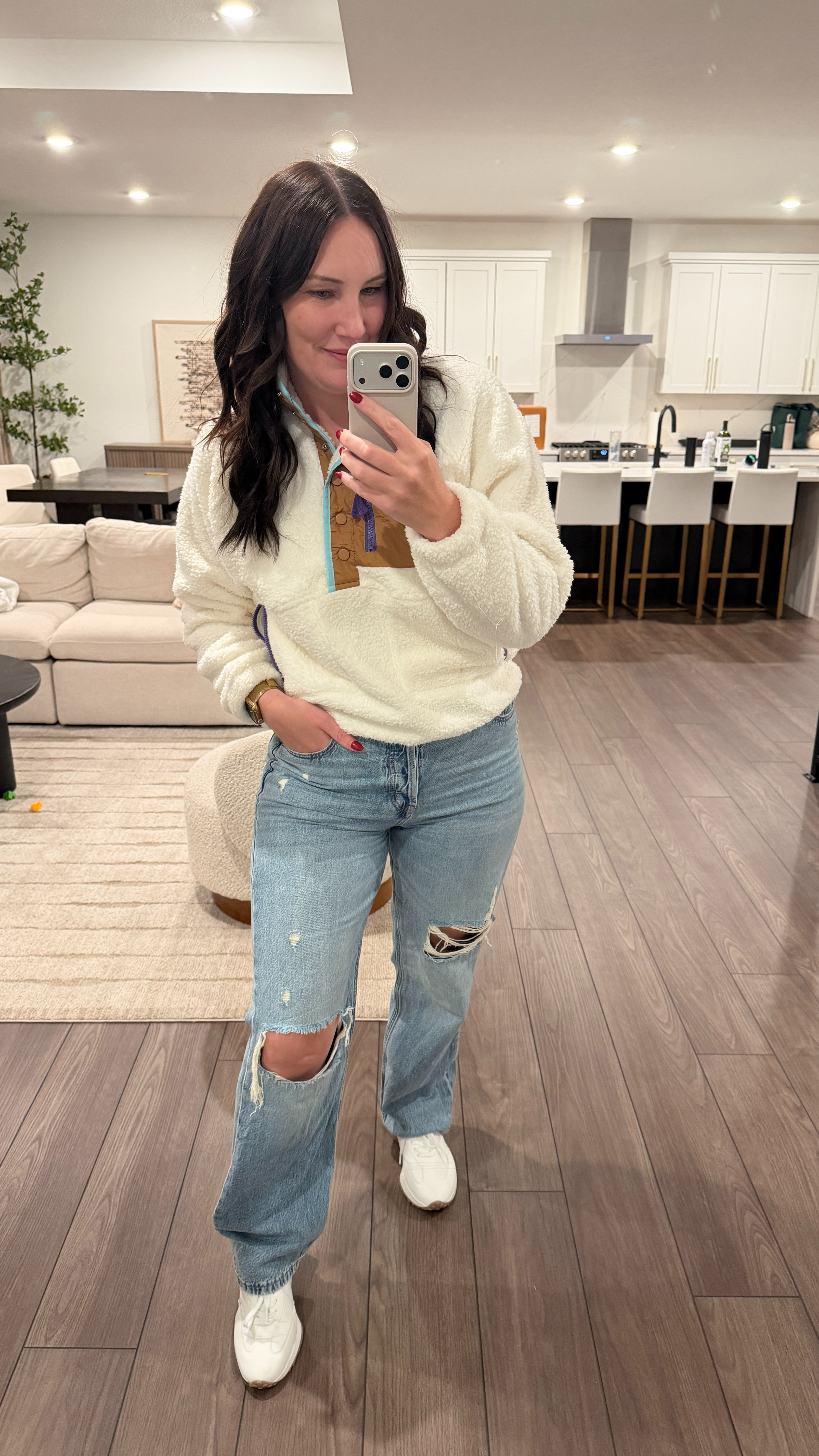 Casual outfit I’m loving lately—easy, comfy, and perfect for everyday 🤍 

 

#LTKFindsUnder100 #LTKBeauty