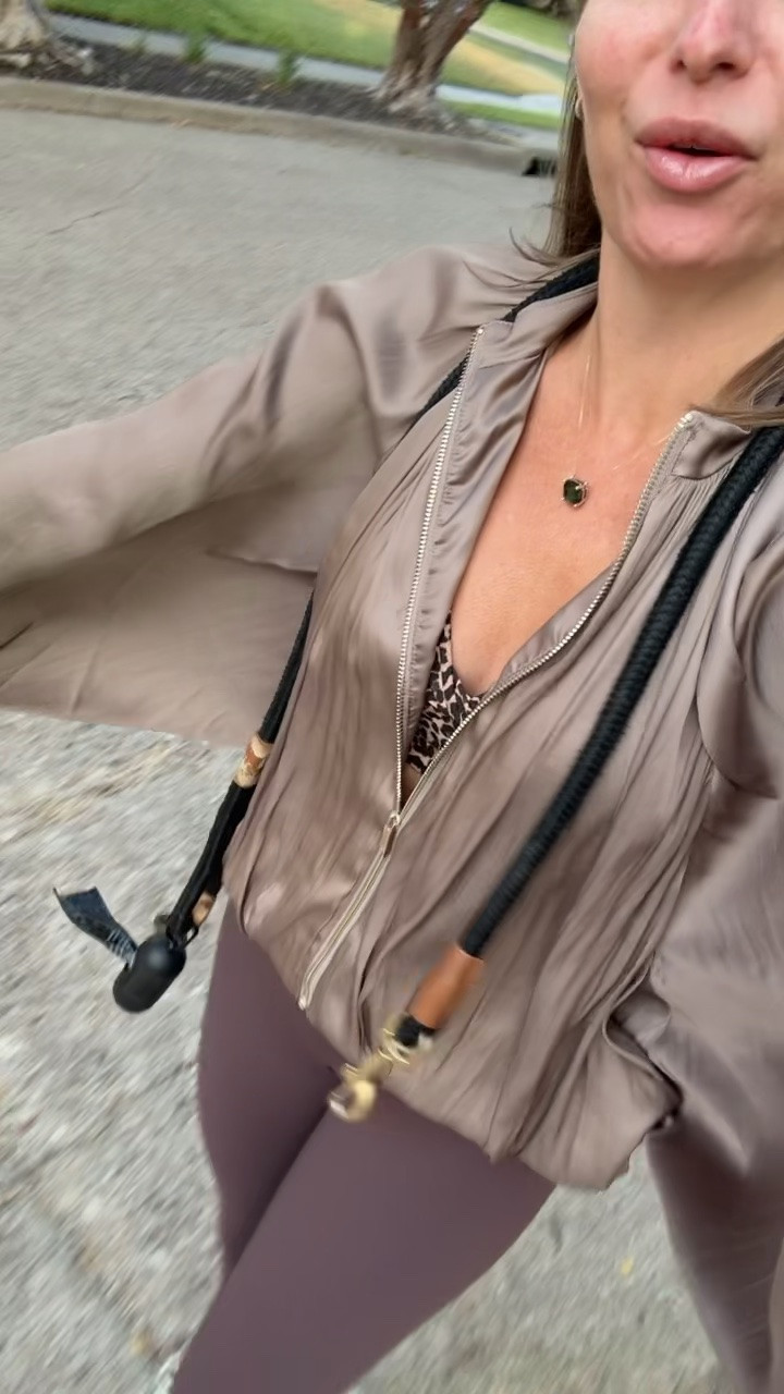 Fall activewear outfit! Loving this Zara jacket

#LTKfitnessgoals #LTKmorningroutine #LTKActive