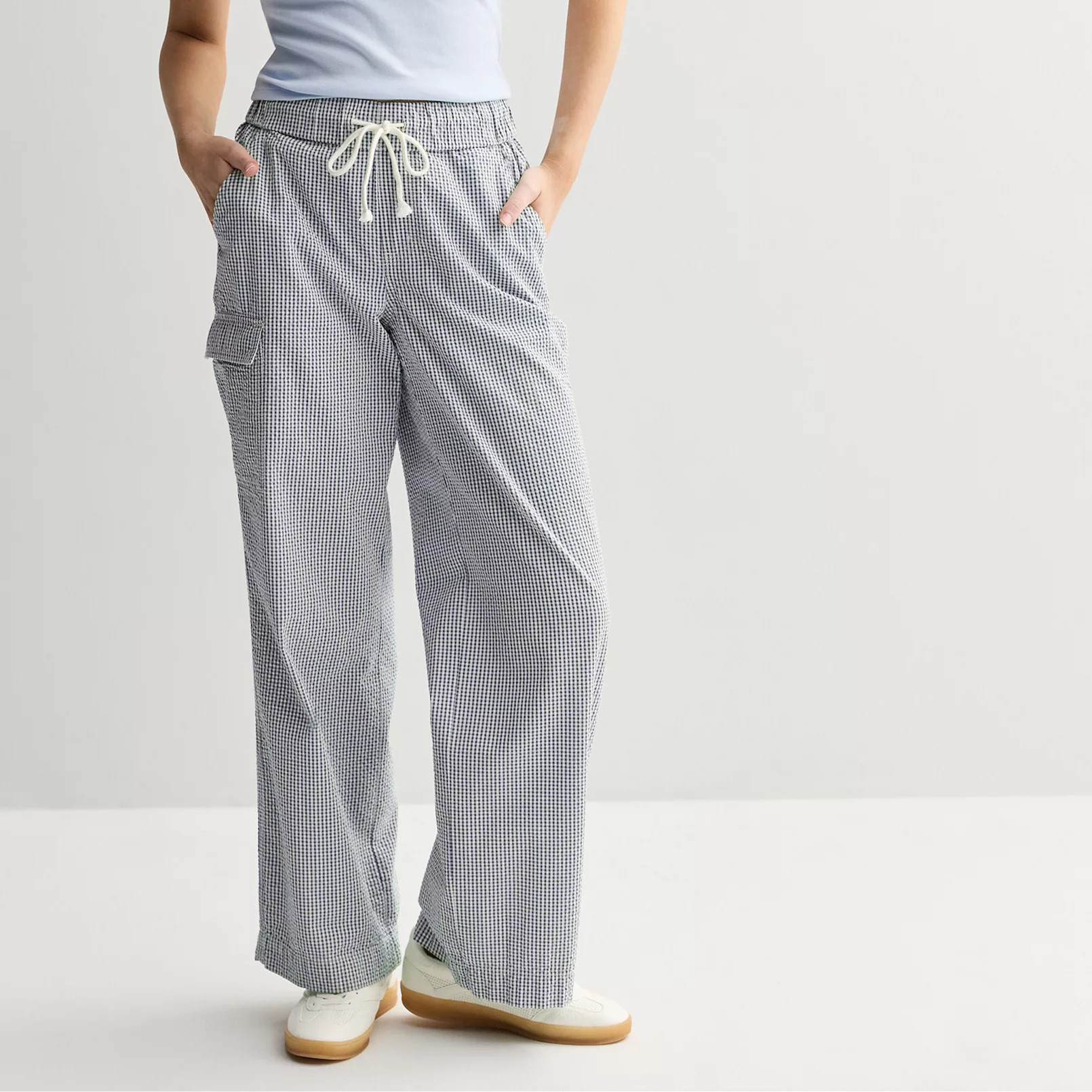 Juniors' SO® Mid Rise Pull-On Seersucker Pants | Kohl's