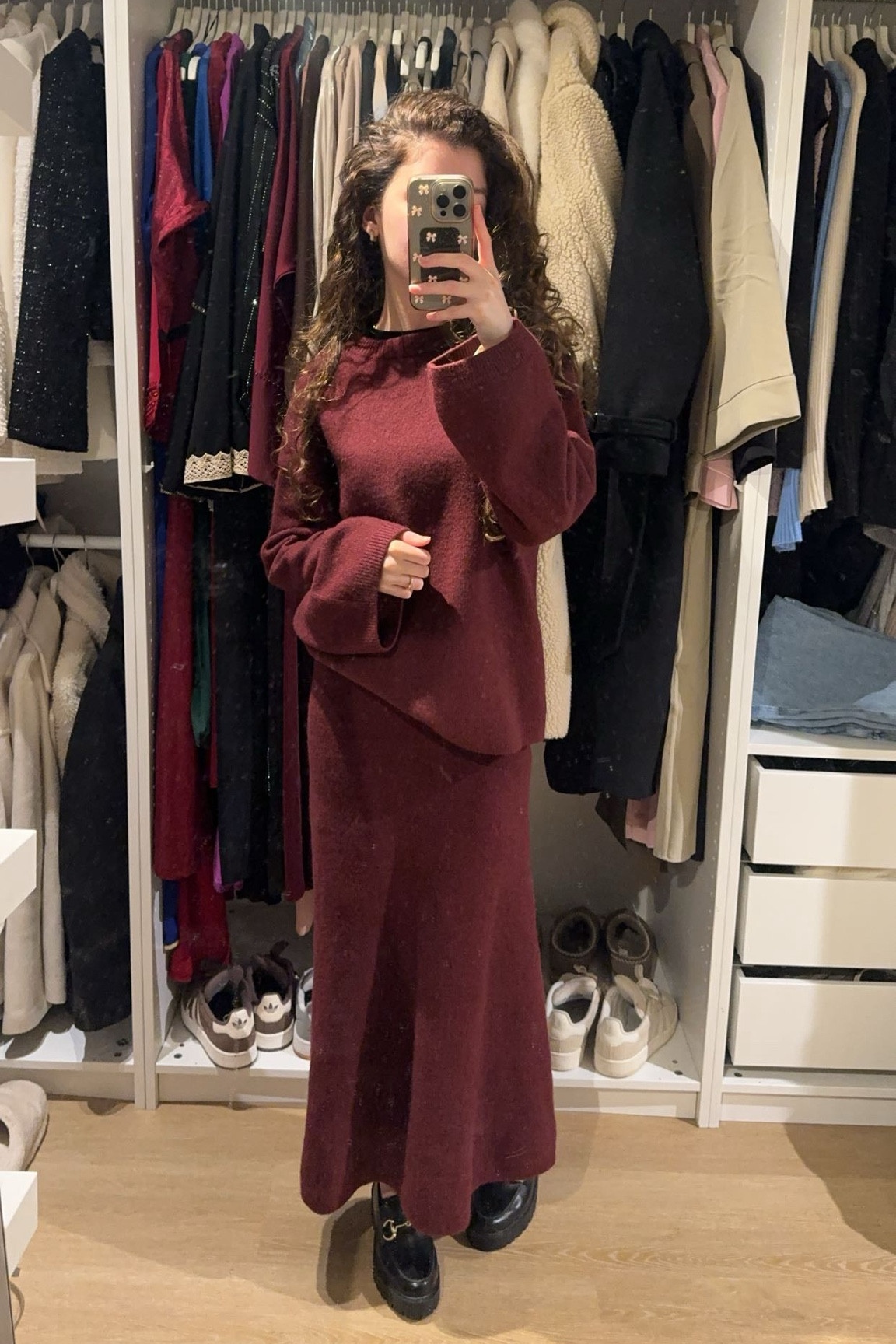 #modestfashion #burgundy 

#LTKmodest #LTKFashionMonth #LTKwinter