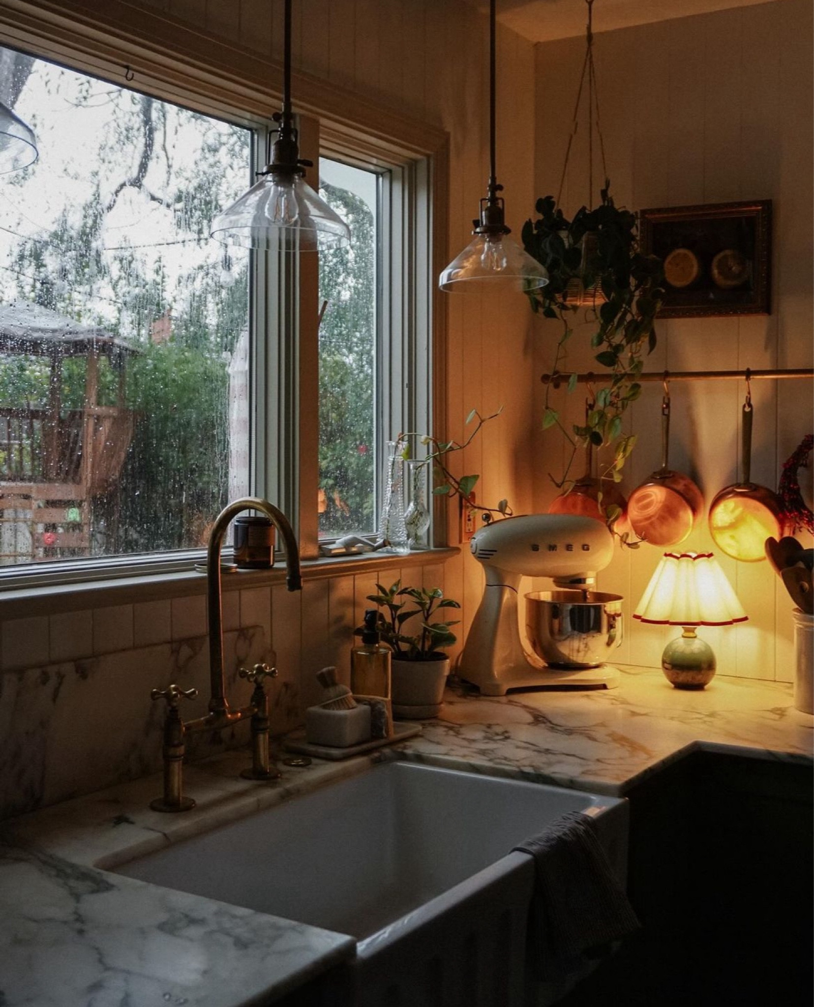 Kitchen in the fall 🍁 

#LTKFindsUnder50 #LTKSeasonal #LTKHome