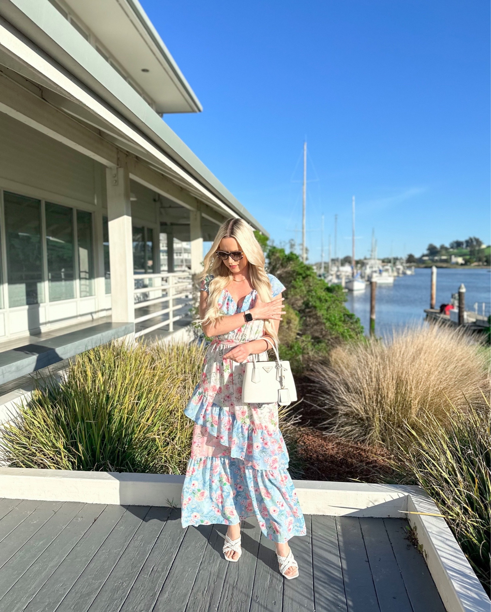 Happy Easter! This floral maxi dress is sold out, but I linked a few similar styles below 💐

Spring | Floral | Feminine | Girly | Bridgerton | Maxi Dress

#LTKSeasonal