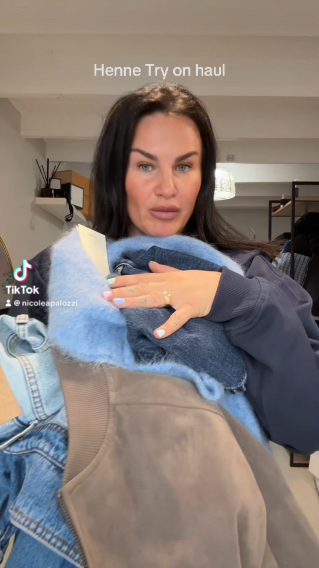 Henne haul 

#LTKwinter #LTKaustralia #LTKmodest