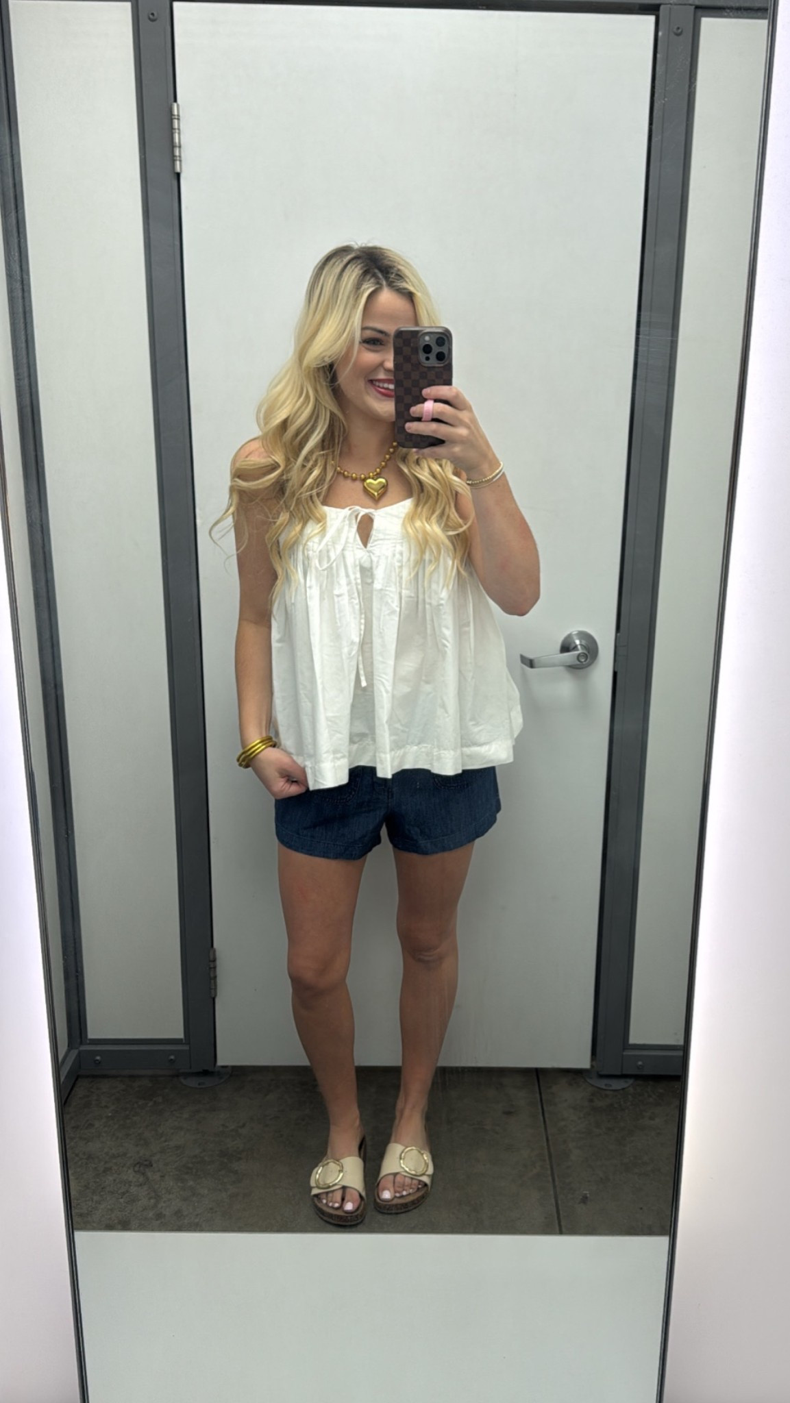 This top is on sale now!!

#LTKootd #LTKSaleAlert