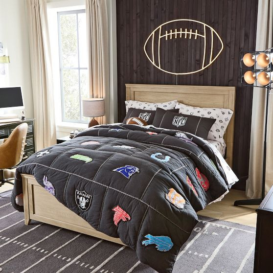 Hampton Classic Bed | Pottery Barn Teen