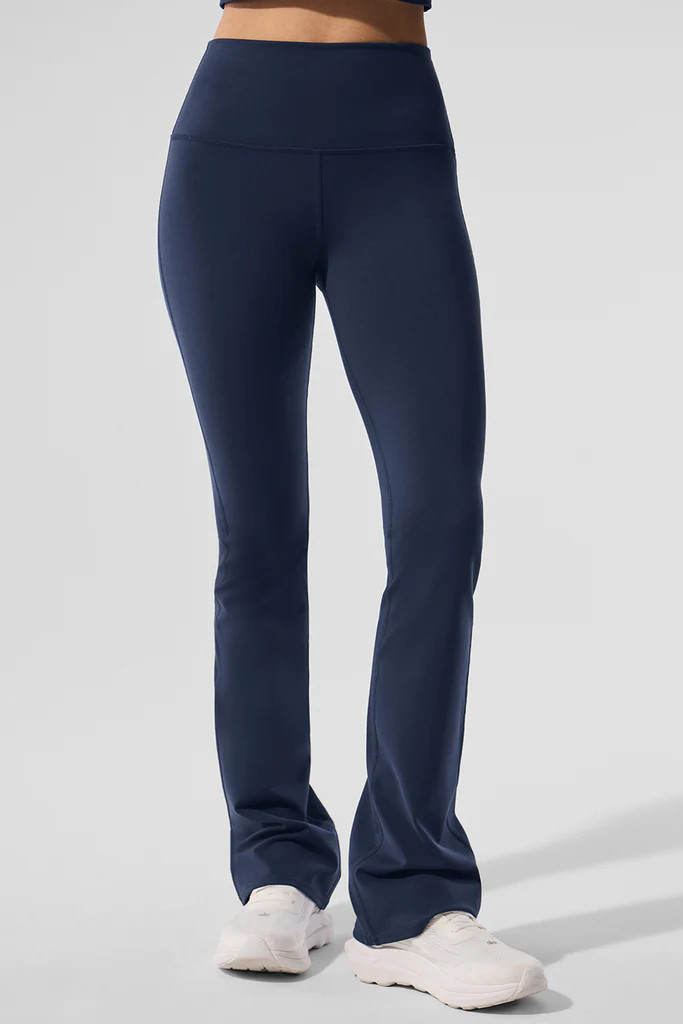 Airbrush High-Waist Bootcut Legging | Alo Yoga (US)