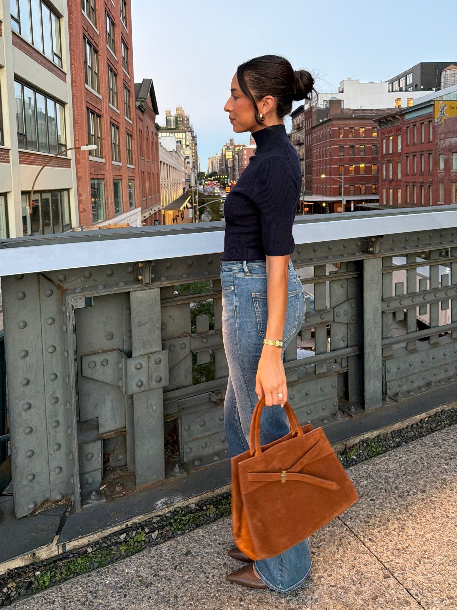 Jeans are INSANELY flattering. Love that they’re soft and have stretch for all day comfort 👏🏽 Size S top and 27 jeans

#LTKNYFW #LTKootd