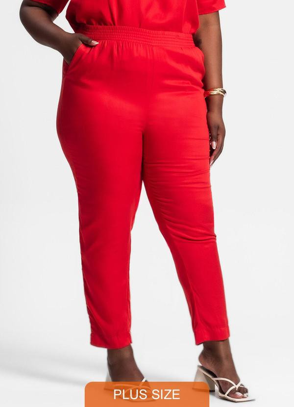 A Calça Plus Size Feminina Secret Glam Combina Estilo E Conforto Em Uma Peça Essencial. Confecc... | Posthaus (BR)