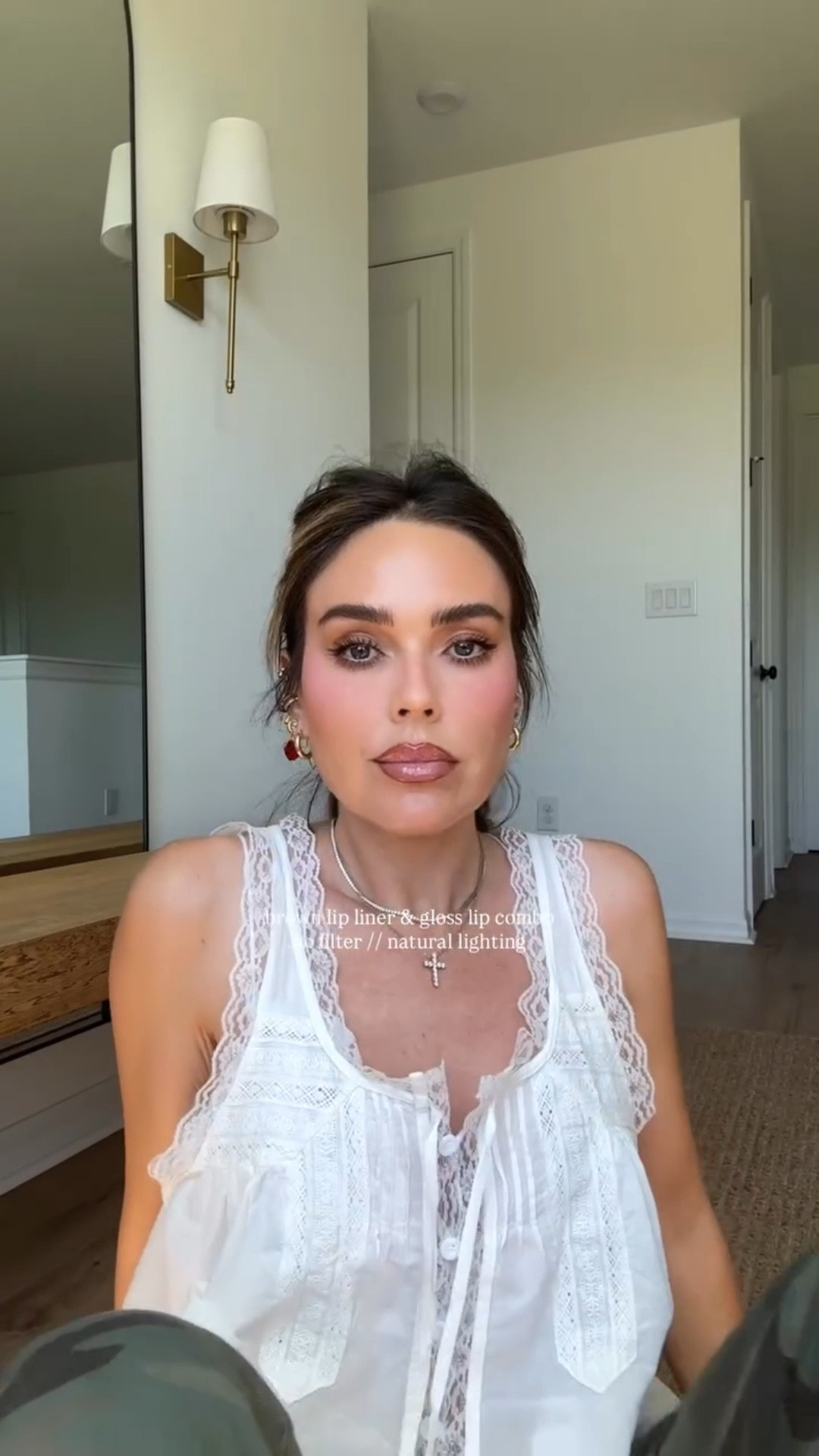 brown lip liner & gloss combo in the daytime - if you don’t want to have THE LINE but want to experiment with the look: just apply lightly, smudge, repeat, and you’re gucci 💫

Products 
@makeupforever artist color pencil lip liner in limitless brown 
@yslbeauty loveshine plumping lip oil gloss in 2

#LTKgrwm #LTKmorningroutine #LTKBeauty