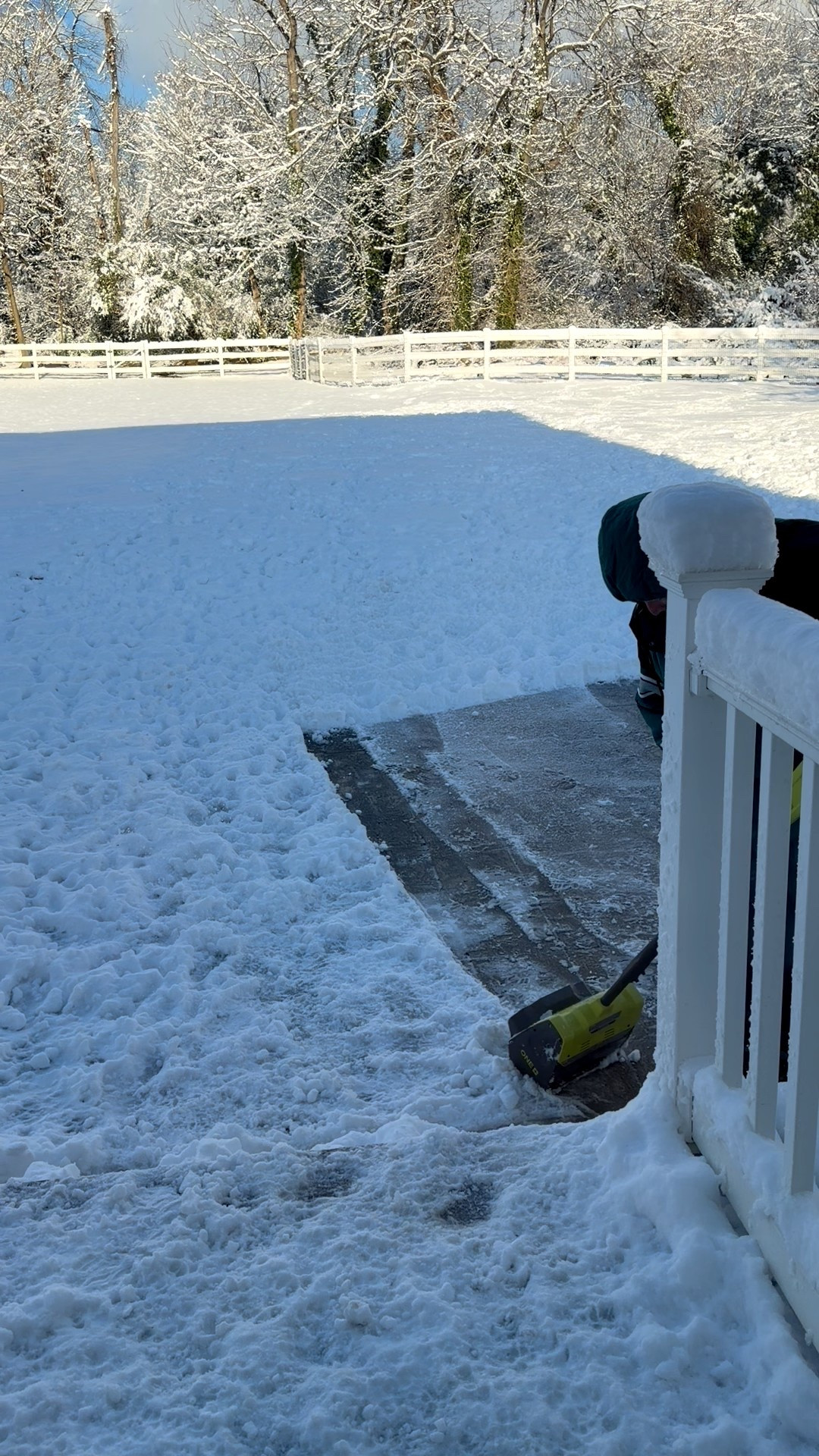 Got my hubby this nifty electric snow shovel!!!

#ElectricSnowShovel
#SnowRemoval
#WinterEssentials
#WinterMustHave