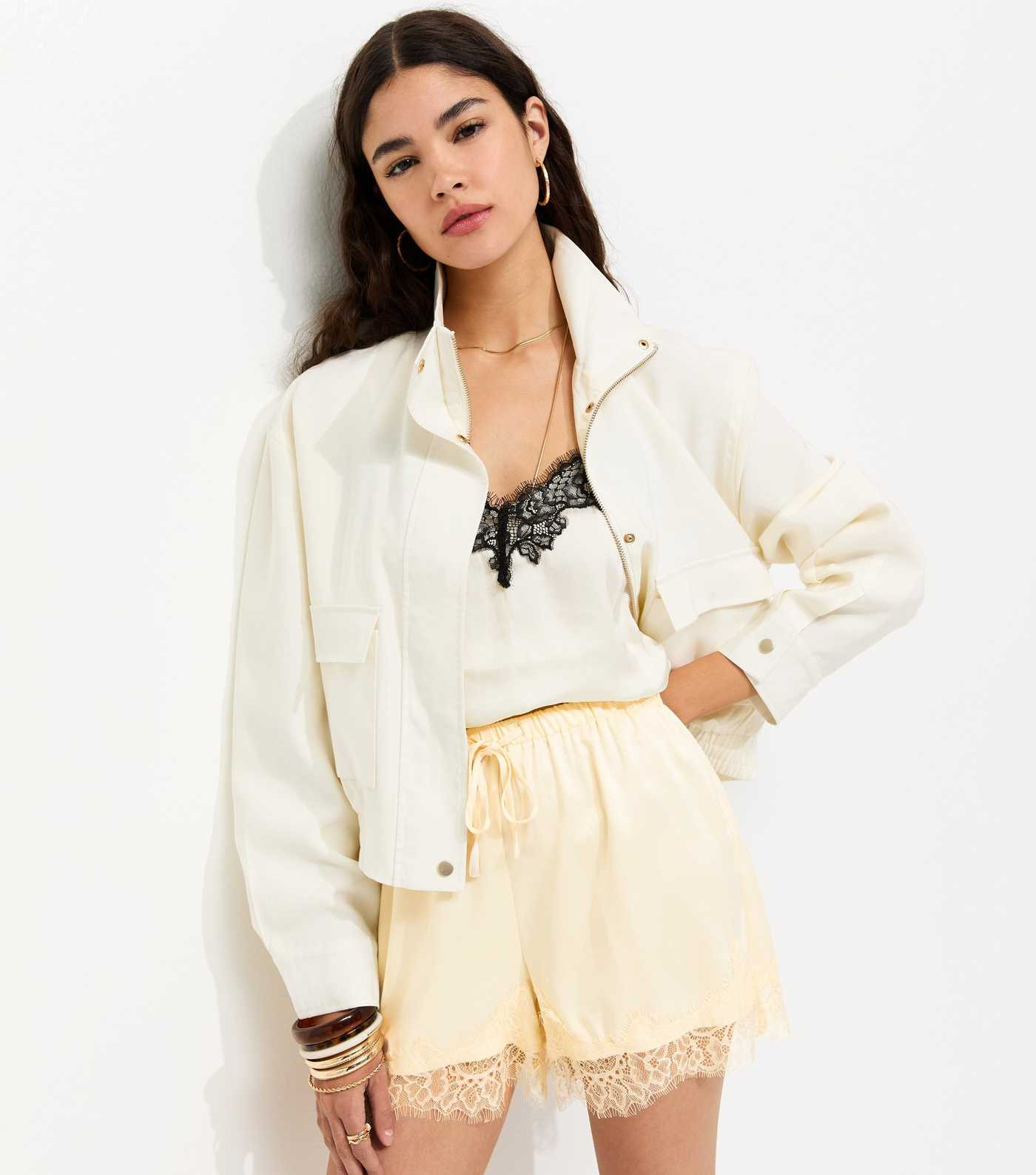 Cream Satin Lace Trim Shorts | New Look | New Look (UK)