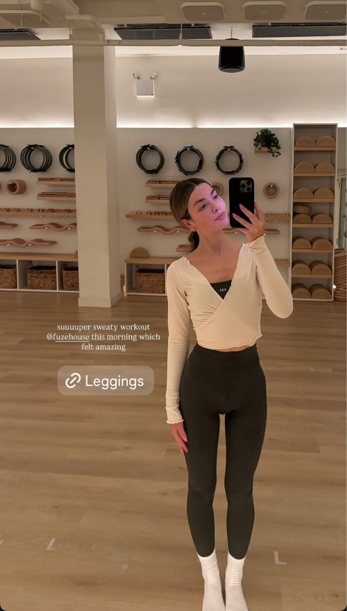 everyone needs this top i wear it over all my sets 

#LTKStyleTip #LTKFitness #LTKActive