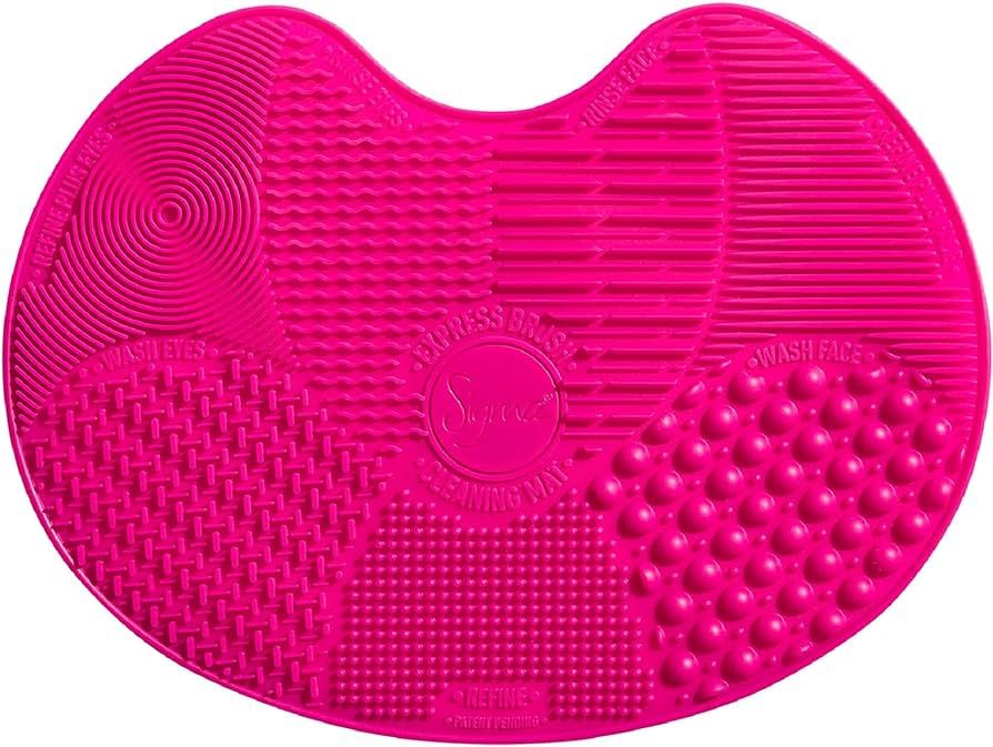 Sigma Beauty Makeup Brush Cleaner Mat – Sigma Spa Express Silicone Makeup Brush Cleaning Mat wi... | Amazon (US)