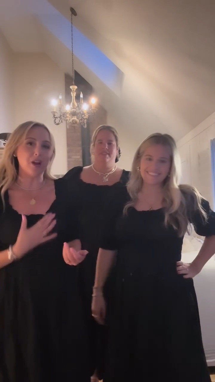 Dream #samestyledifferentsize in my favorite dress with these two! Annie and I met 15 years ago in LA and Lizi is her dear friend! Being at Lizi’s farm and in Annie’s home today makes me emotional, because I’ve always believed that woman PROTECT THE FAMILY and it’s so real. Honored to have had today.