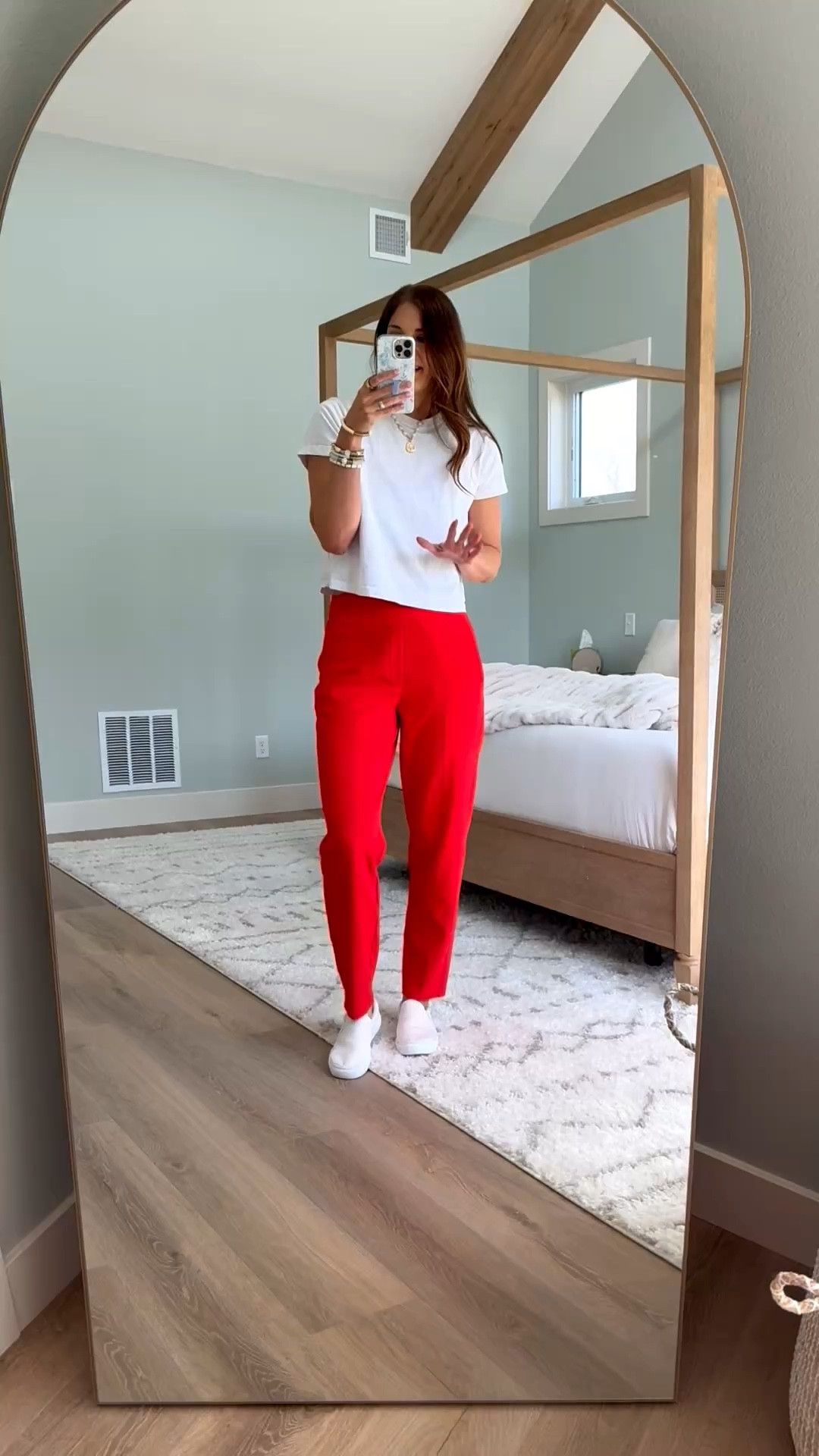 Athleta sale and these pants are seriously such a win. They come in three inseam options, barrel or straight leg fits, and so many color options which makes them so easy to find your perfect pair.

Tall girl outfits, Athleta pants, Barrel leg pants, Straight leg pants, Multiple inseam options, Tall girl clothing, 6 foot style, Athleisure outfits, Casual chic outfits, Everyday outfit ideas, Comfortable pants, Stang and Co

#LTKActive #LTKTall #LTKootd