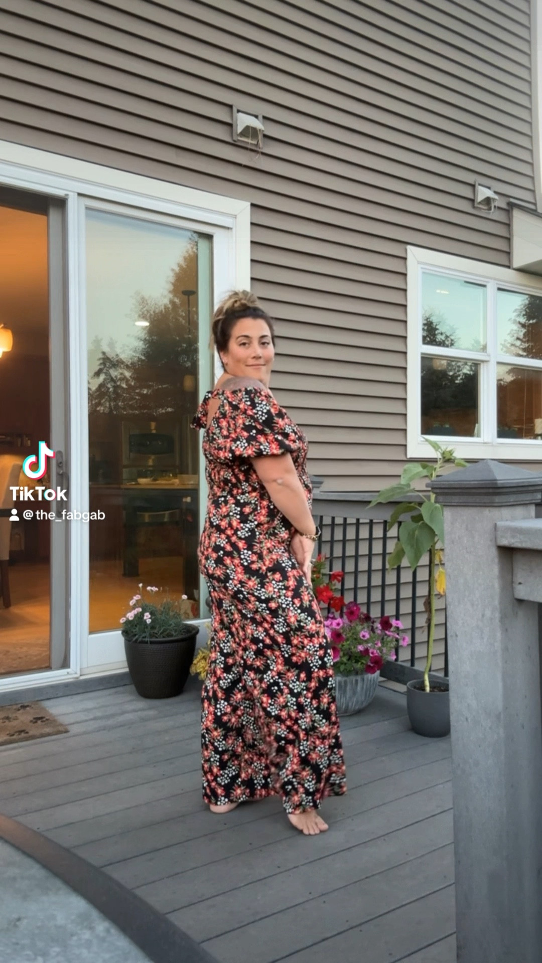 Yeah, yeah.. I know.. ANOTHER jumpsuit post 😉

I truly cannot help it. I just love how easy it is to throw one on and walk out the door.

This one is BY FAR my favorite in my closet. Great for errands, brunch, or even date night with the tight shoes and accessories!

✨ wear on or off your shoulder
✨ it has POCKETS
✨ this pieces comes in many different patterns to fit your vibe

#LTKTravel #LTKVideo #LTKMidsize