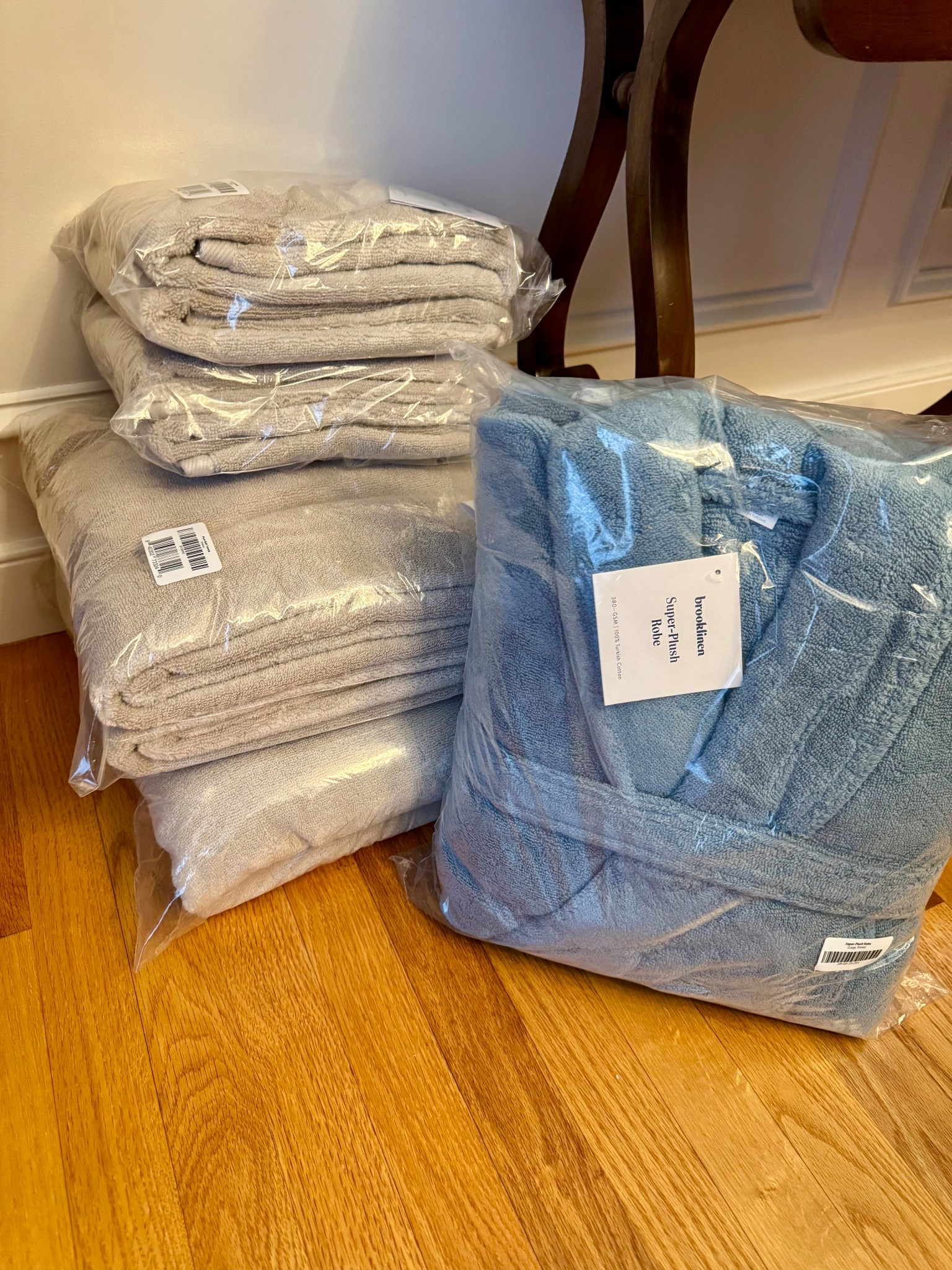 Brooklinen towels and robes.
The only towels and robes we have now!
Highly recommend !

#LTKHome #LTKCyberWeek #LTKSaleAlert