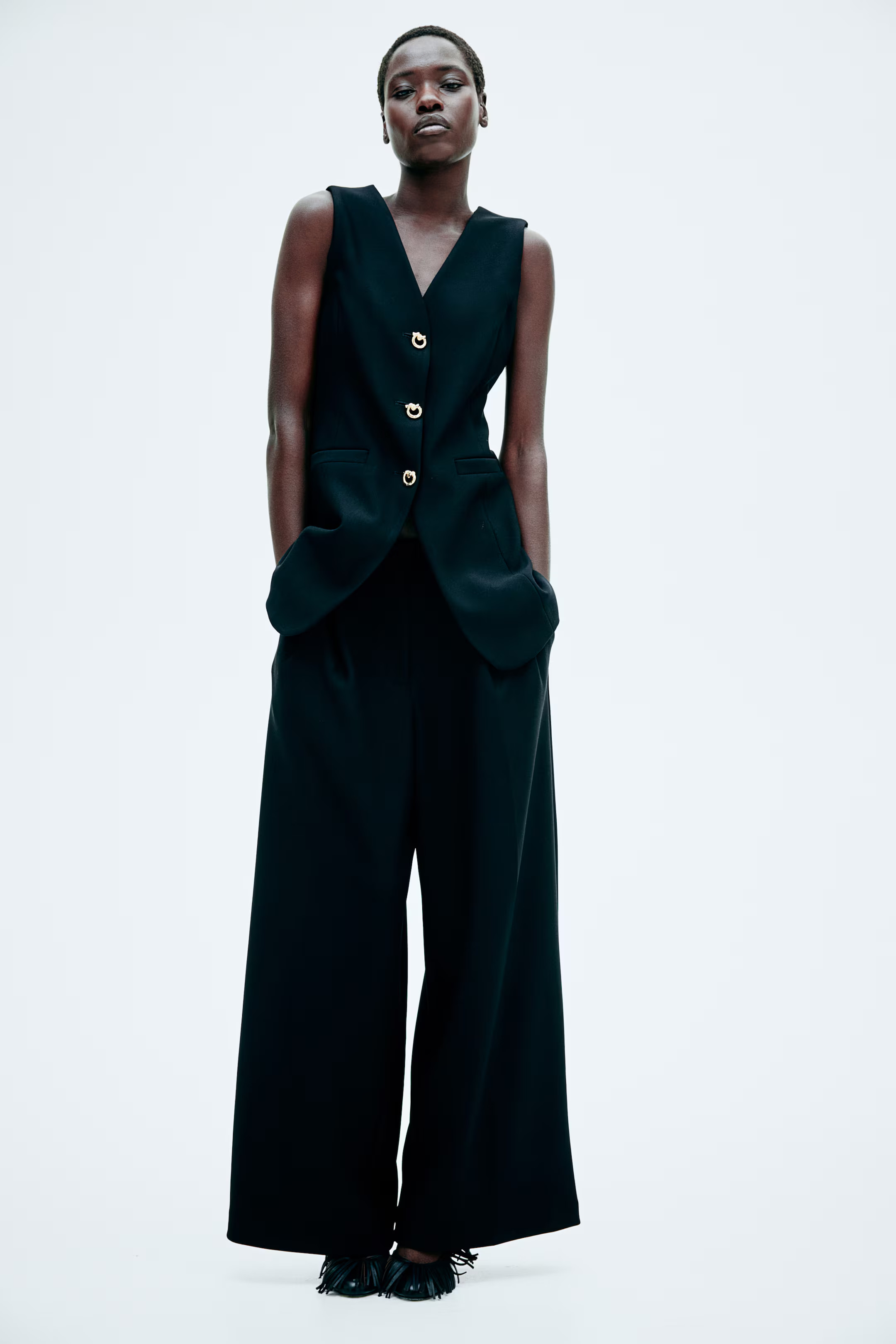 Long waistcoat - Black - Ladies | H&M GB | H&M (UK, MY, IN, SG, PH, TW, HK)