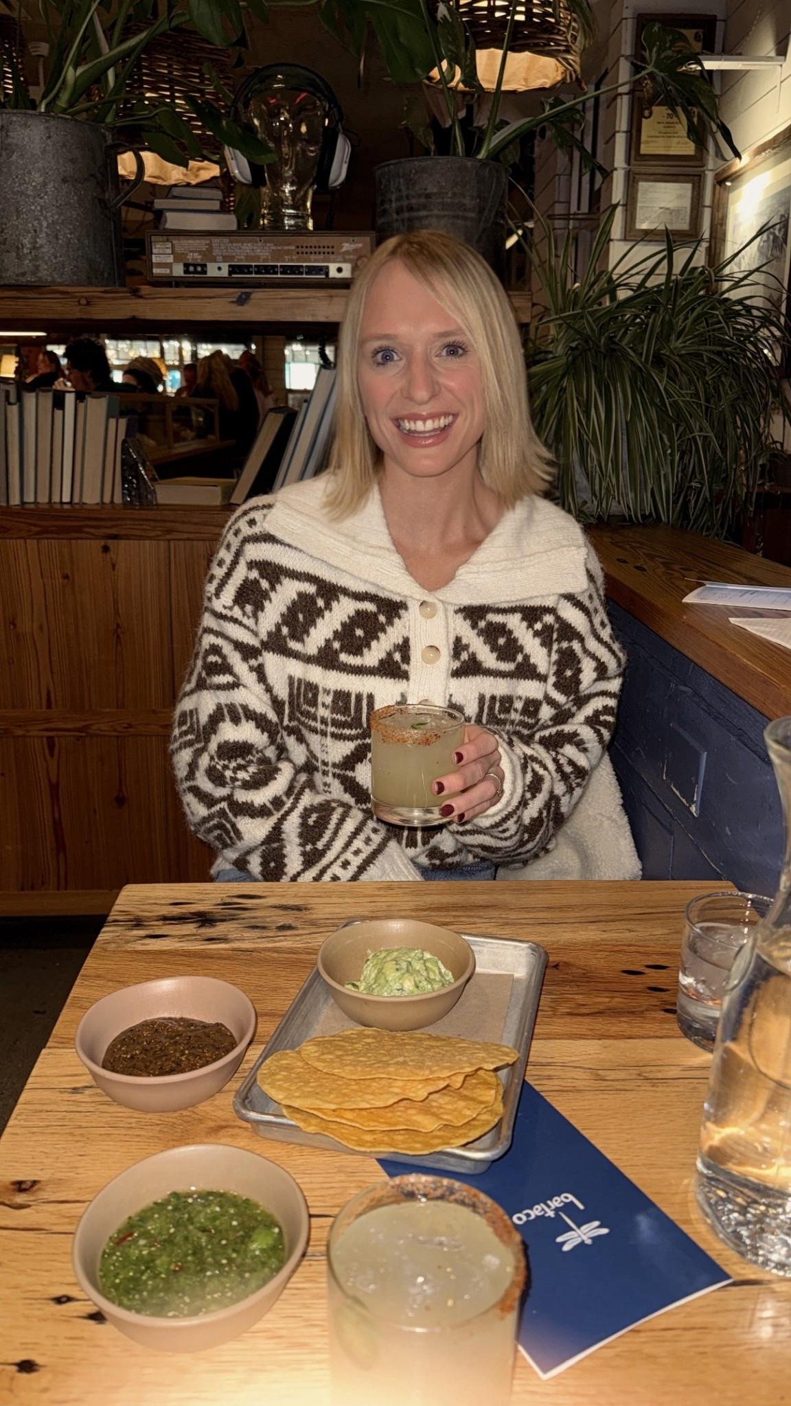 Loving all the new winter pieces at Target right now 🤍 wearing size medium for a bit of an oversized fit, it is slightly cropped. Perfect with jeans, leggings, boots, layered under a coat, with a scarf! 🧣 Warm, soft & cozy & easy to style with things I already have in my closet 🙌

#target #targethaul #targetchristmas

 

#LTKSeasonal #LTKootd #LTKmomlife