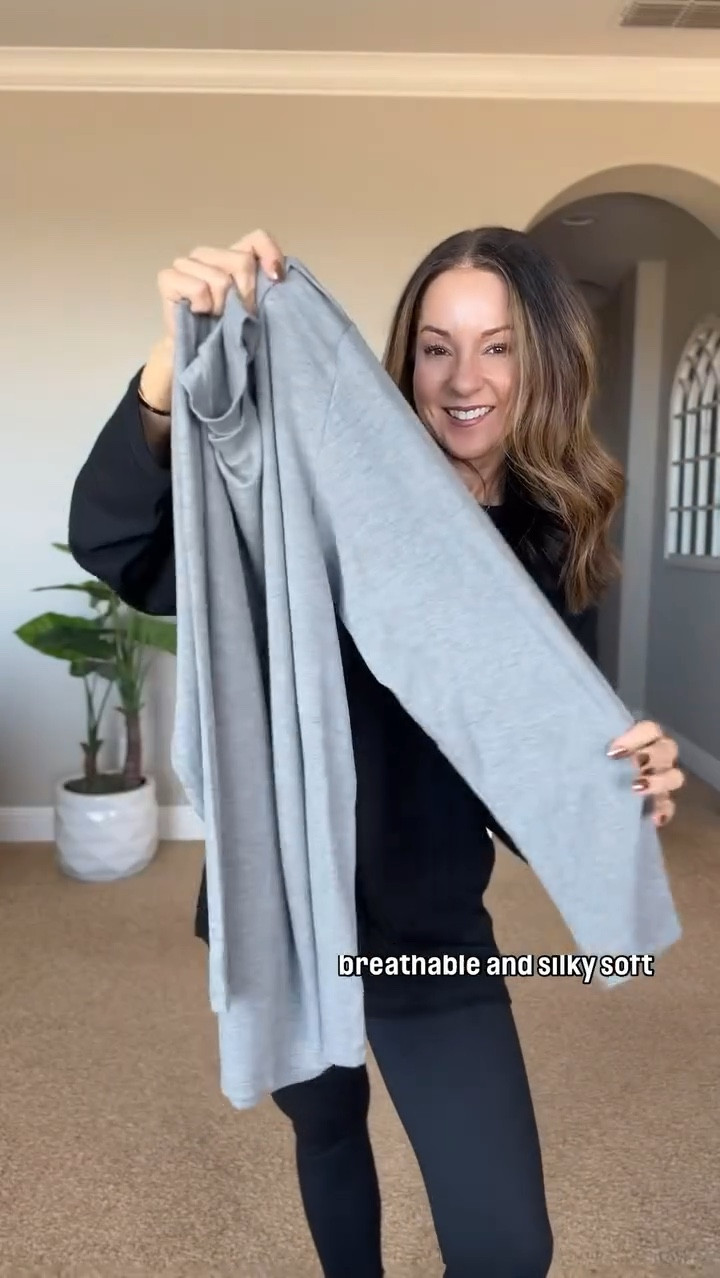 Easy Winter Outfit

This long sleeve tunic tee is so dreamy! Perfect for layering and lounging!


For reference: I’m 5’1” and 110lbs
Long sleeve tee XS, leggings XS short, furry lined hoodie flannel S


Outfit with leggings  everyday outfit  casual outfit  boot socks chelsea boots   crossbody bag plaid jacket  winter layers  winter outfits  easy outfits  petite leggings  petite  over 40 fashion  EverydayHolly


#outfitinspo #petiteoutfit #momstyle #amazonfashion #fallstyle #casualoutfit #fallfashion #whatiwore #outfitreel #fashionreels #over50fallfashion #over40easyoutfit

#LTKSeasonal #LTKStyleTip #LTKWatchNow