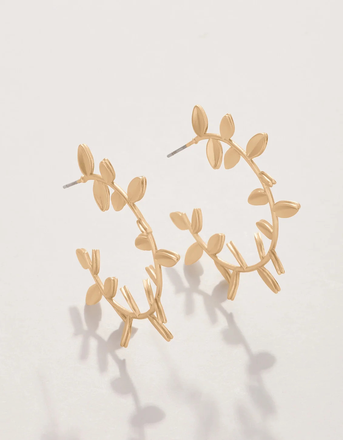 Wildwood Hoop Earrings Gold | Spartina 449