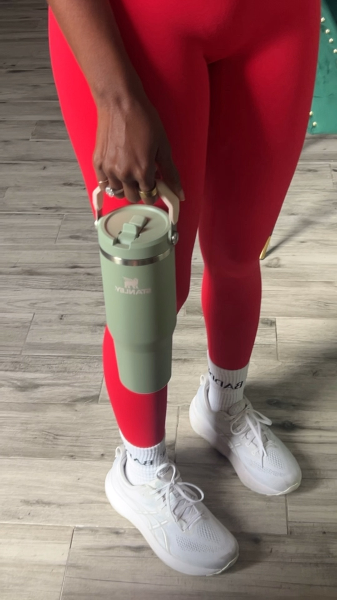 Gift idea for the girl who loves a good walk! These white asic sneakers are so supportive and comfortable! 

#LTKGiftGuide #LTKCyberWeek #LTKHoliday