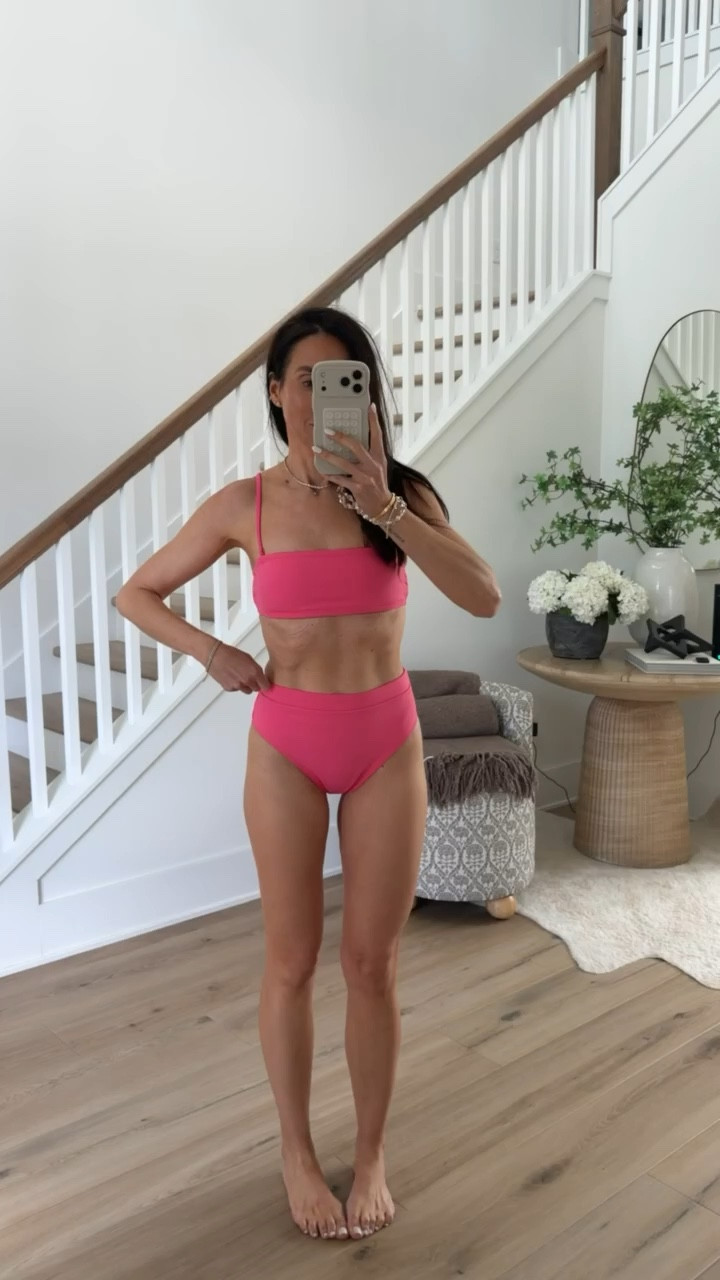 Spanx new arrivals, new swimsuits code ANNAMXSPANX

spring break, swimsuit, swimsuit, spanx, mom friendly swimsuit, beach vacation, annabrstyle

#LTKSaleAlert #LTKOver40 #LTKTravel