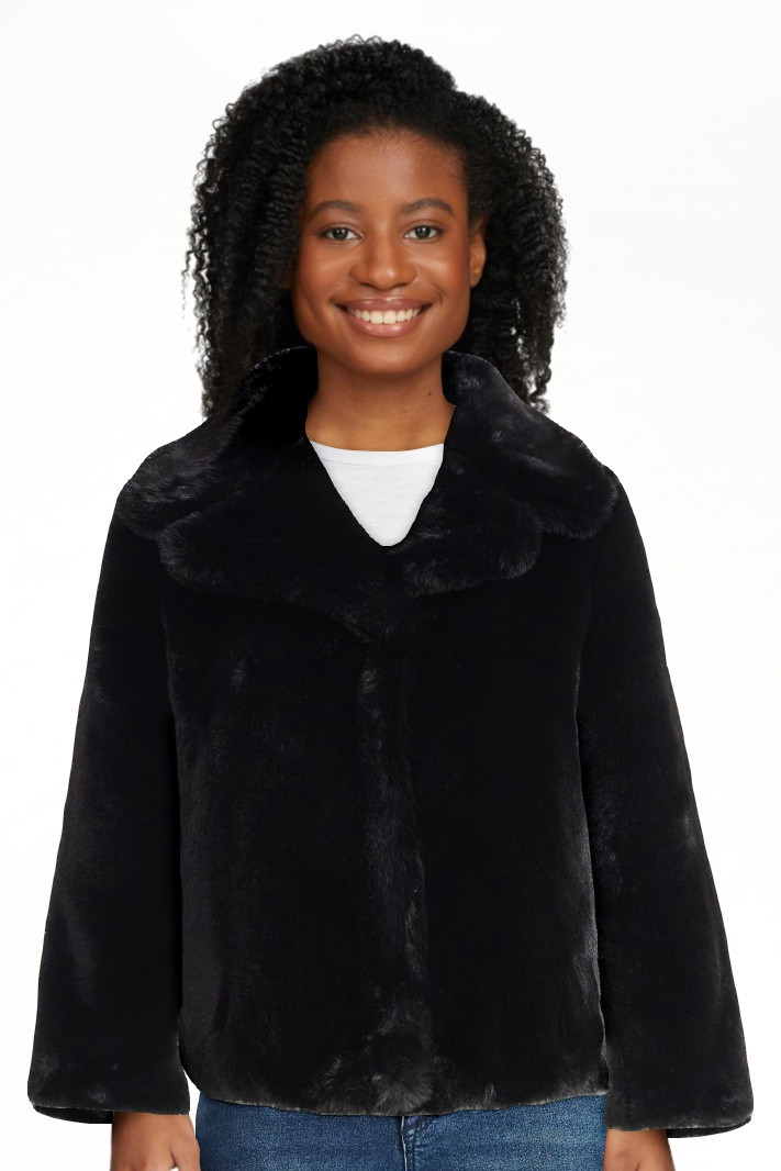 Sofia by Sofia Vergara Women's and Women's Plus Size Faux Fur Chubby Jacket, Sizes XS-4X | Walmart (US)