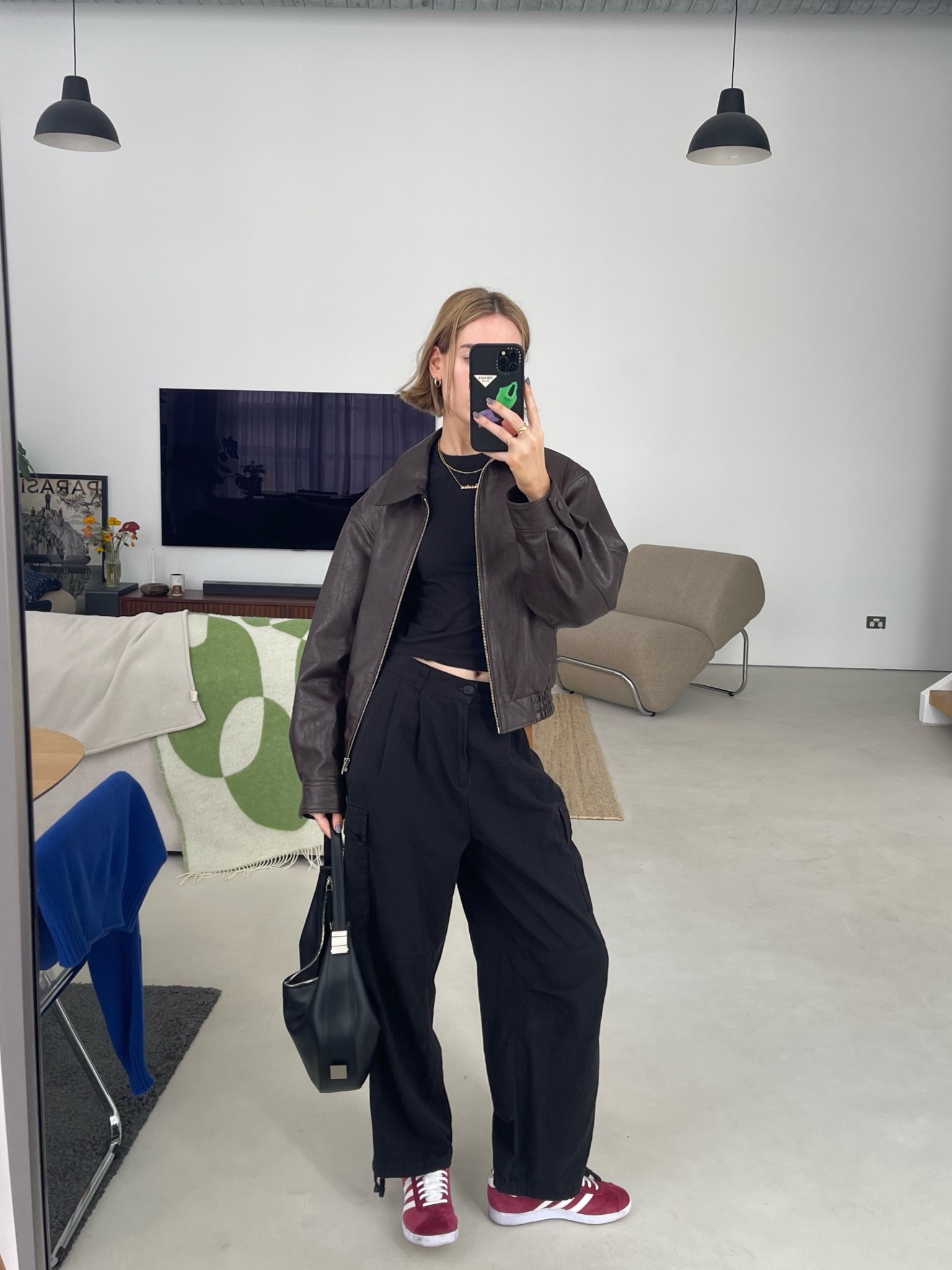 casual weekend fit , similar items below! 
I am obsessed with these sneakers

#LTKeurope #LTKSeasonal #LTKaustralia