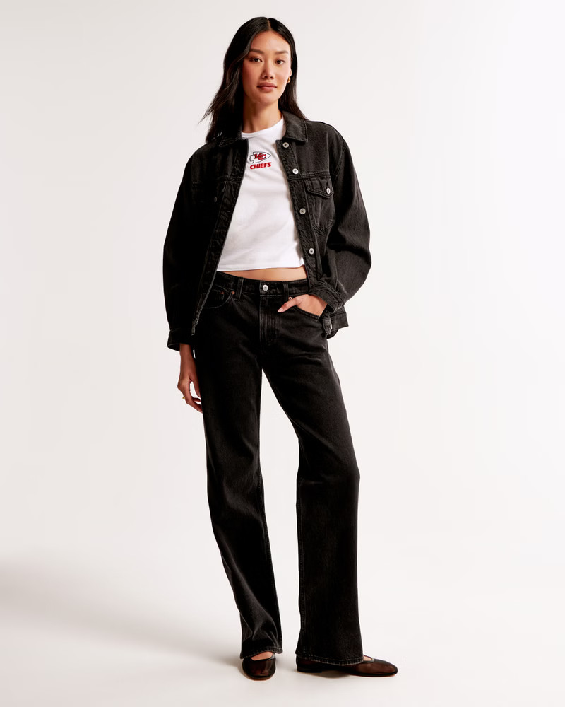 Women's Short-Sleeve Kansas City Chiefs Graphic Skimming Tee | Women's | Abercrombie.com | Abercrombie & Fitch (US)