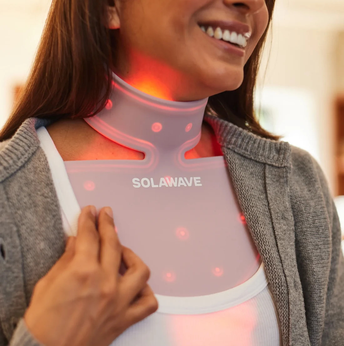 Neck & Chest Pro Light Therapy Mask | Solawave