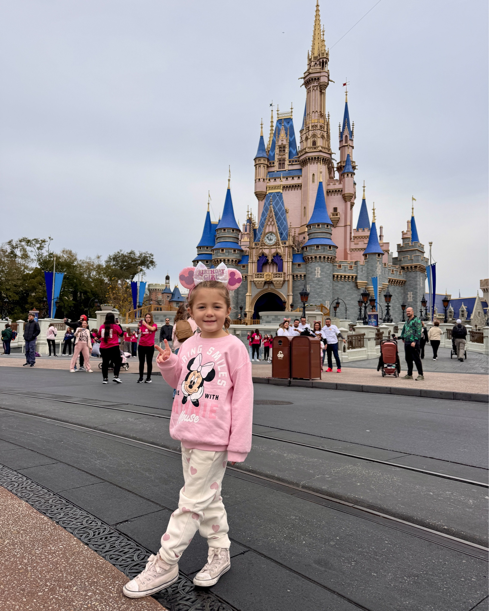 Kids Disney outfits from H&M ✨

#LTKKids #LTKTravel #LTKBaby