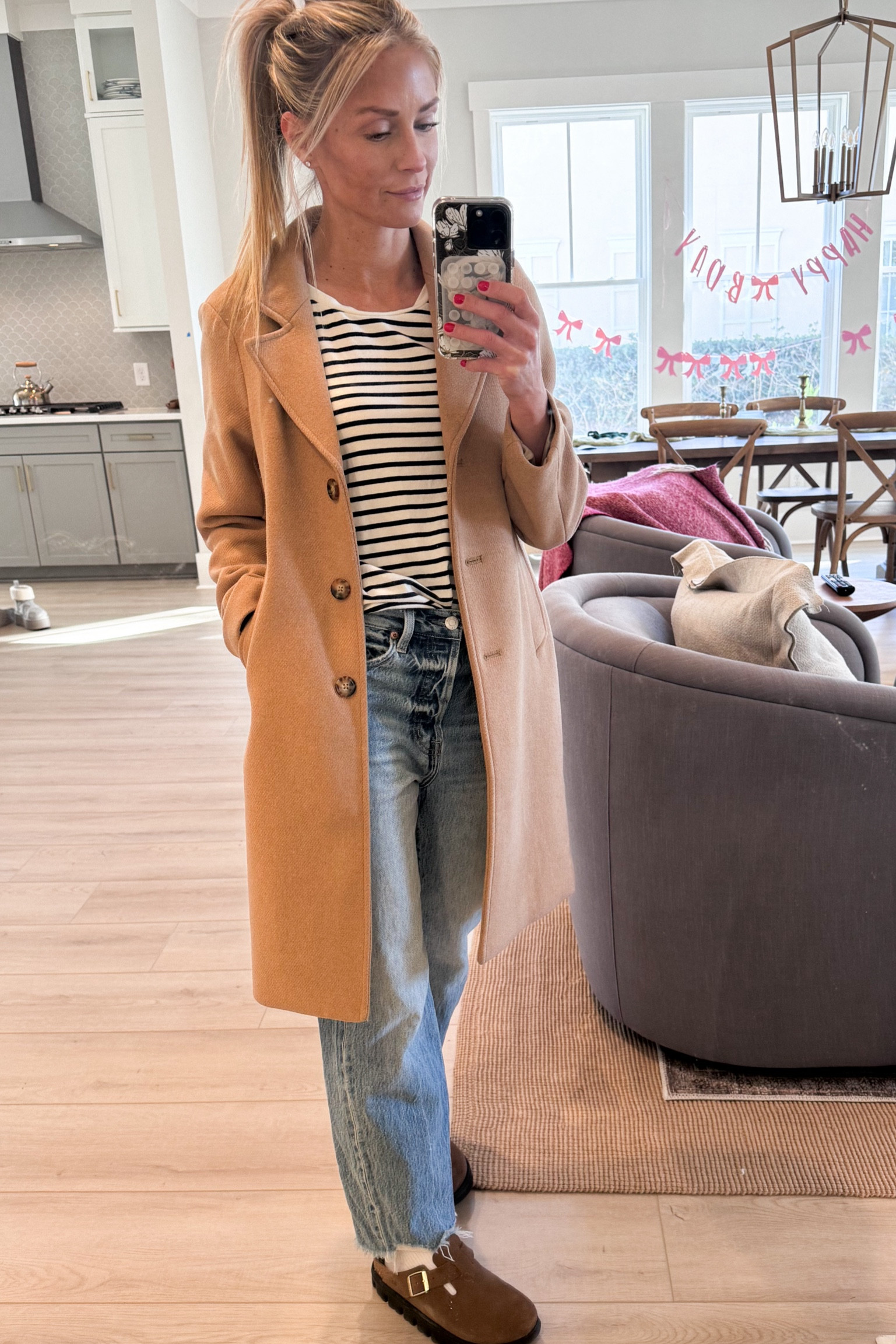 Wool coat, wool women’s trench coat, pistola jeans, women’s denim, platform Birkenstocks 

Jeans run TTS!

#LTKSeasonal #LTKFindsUnder100 #LTKWorkwear