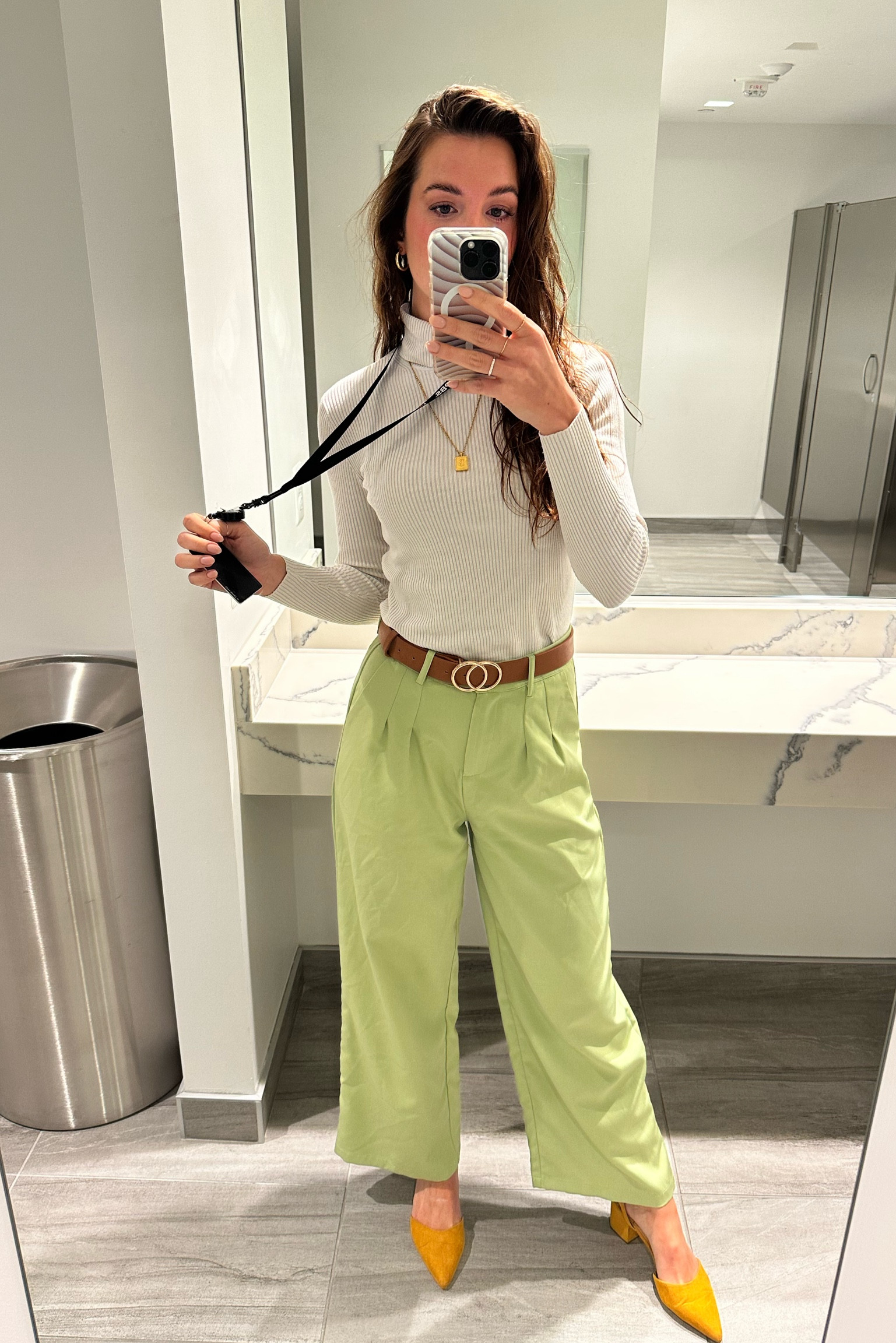 St Patrick’s Day work outfit #workoutfit #ciderpants #shoppncider #amazonfinds #stpatricksday #stpaddys

#LTKFind #LTKunder50 #LTKSeasonal