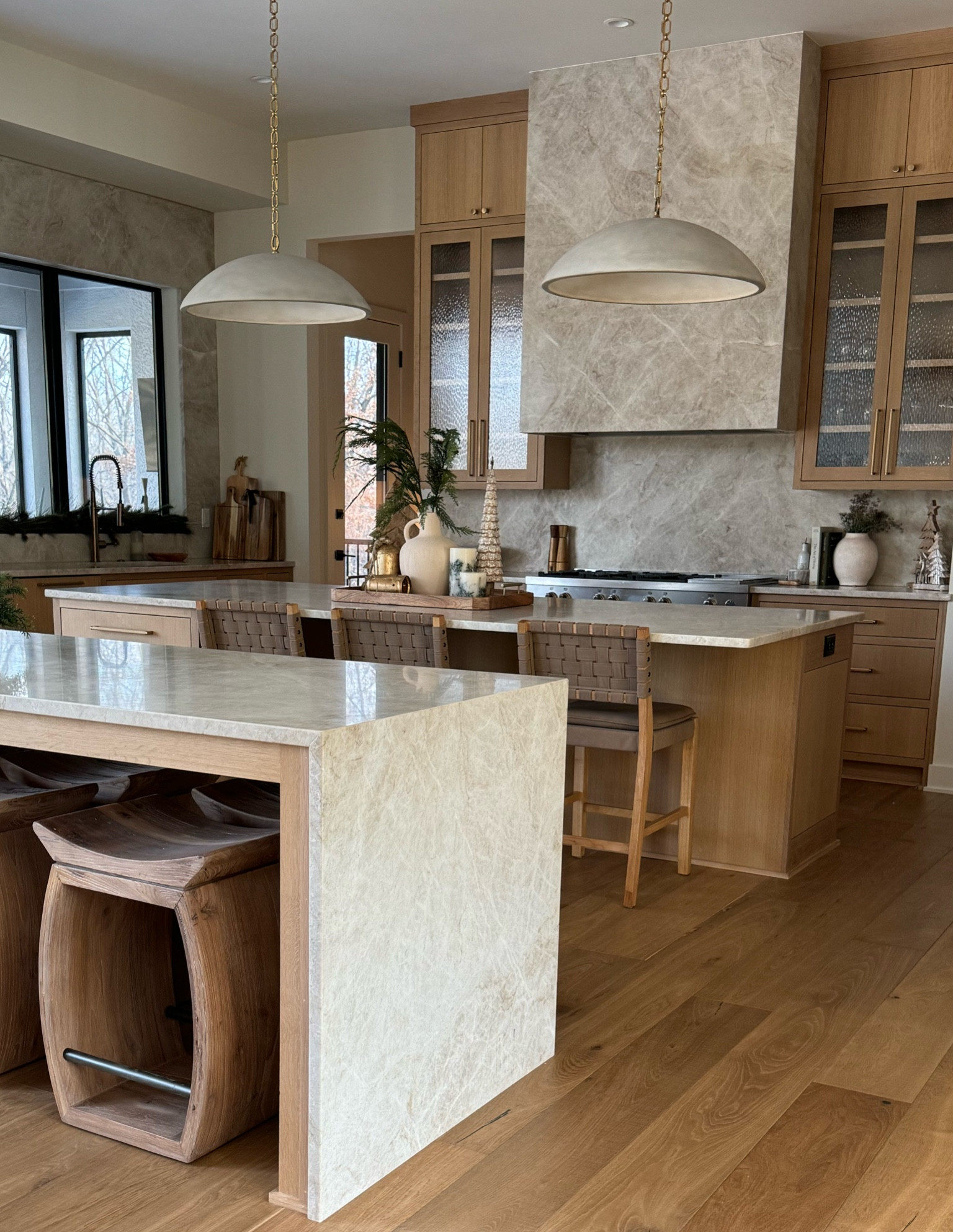 Visual Comfort. Elliot Pendants. Kitchen stools. Wayfair. Organic Modern. Reclaimed Wood Stools. Kitchen design. Decor. 

#LTKHome #LTKSaleAlert