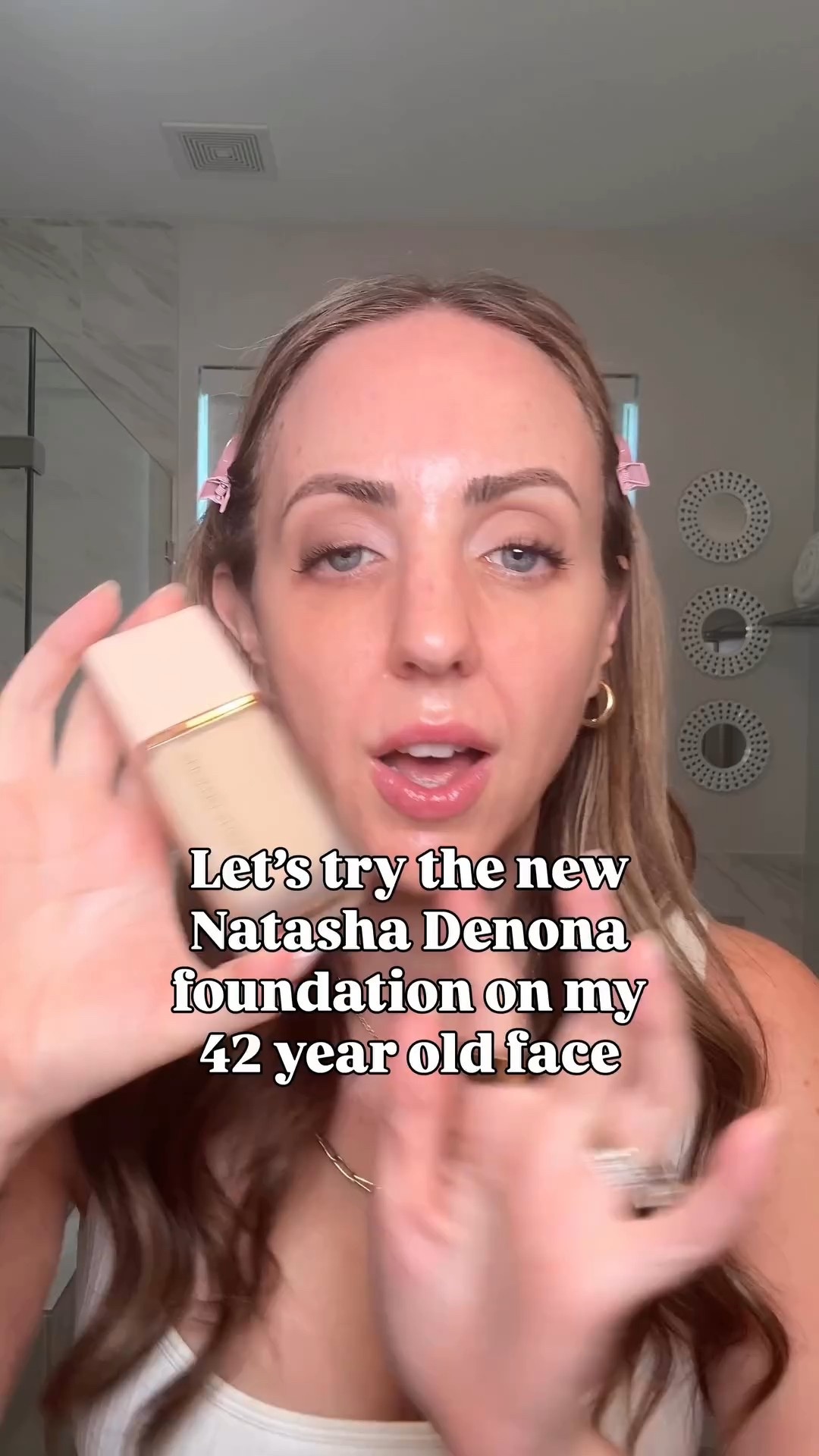 Wanna see the new Natasha Denona foundation on over 40 skin? I got you!

I will also make sure to do a full review after a few weeks. Usually I can tell how something is going to perform on me in a few uses, but I always like to give you thorough reviews. 

#over40makeup #natashadenona #foundationweartest