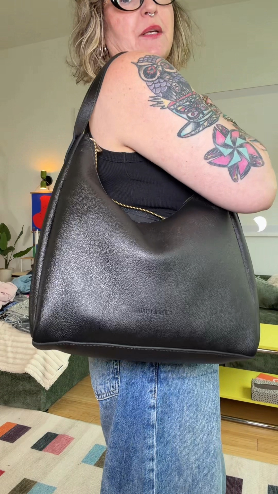 This is the it-girl work bag!✨😮‍💨

#LTKTravel #LTKWorkwear #LTKOver40