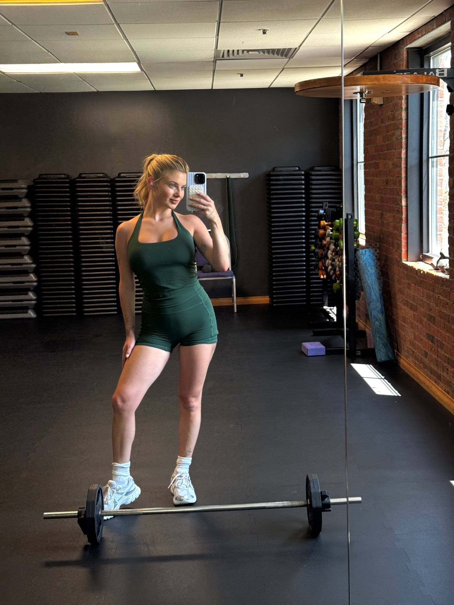 Super flattering, lightweight, forest green, workout set!! 💚

#LTKworkoutset #LTKamazon

#LTKfitnessgoals
