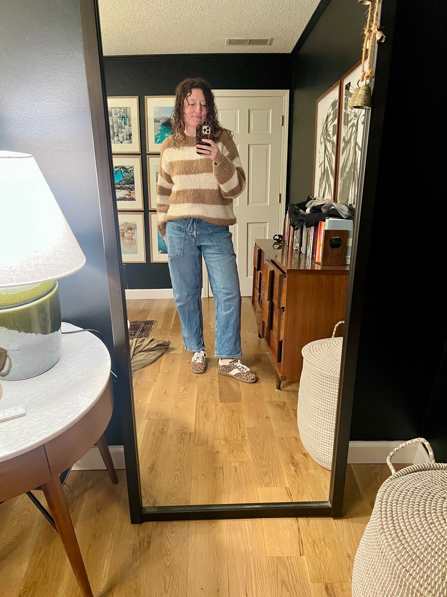 I’ve repeated this outfit 3x this week… obsessed. I stayed true to size on the pants and they do stretch! I prefer the loose fit of the stretch though. Also, I’m 5’8” and got a long. 

#LTKFindsUnder50 #LTKSeasonal #LTKFindsUnder100