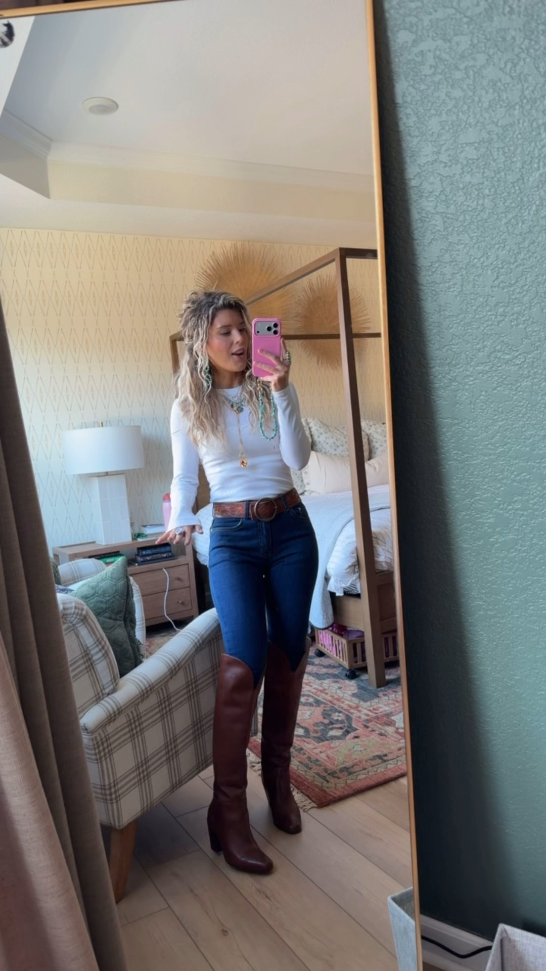 Black Friday deal on the best boots! Perfect combo of class and fun! Plus comfortable! Marked 25% off + an extra 15% off with code CASSIDY15 ❤️ #jessicasimpsonpartner #jessicasimpson