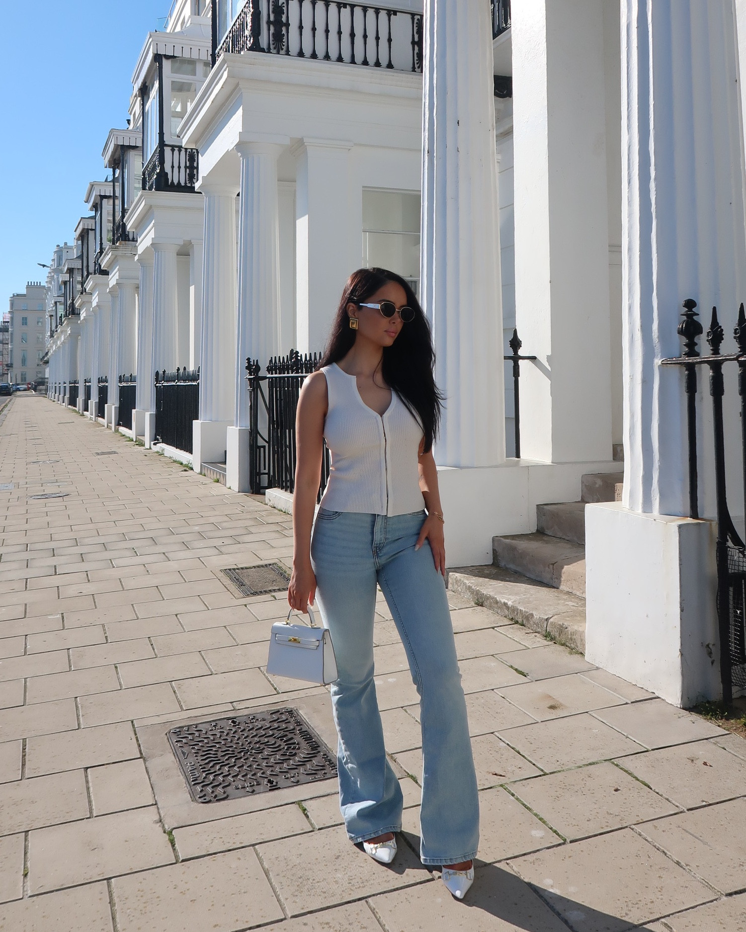 Bank Holiday Outfit


Bank holiday outfit , summer fashion , spring fashion , spring outfits , ballet pumps , jeans and a nice top , outfit idea , hm , mango , Zara , dune 

#LTKshoecrush #LTKstyletip #LTKSeasonal