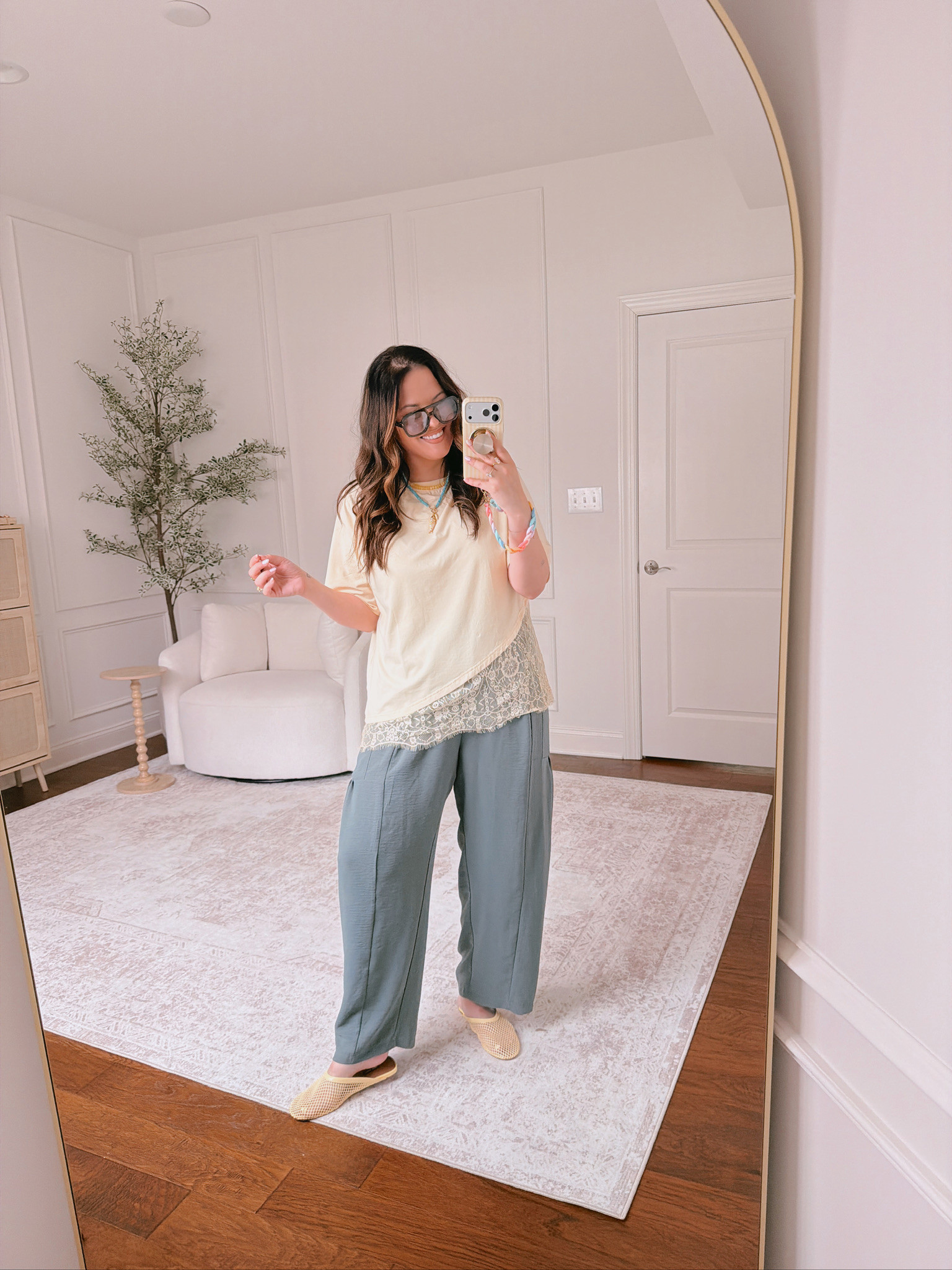 wearing an XL in the top, and a large in the bottoms 

 #LTKSeasonal #LTKMidsize