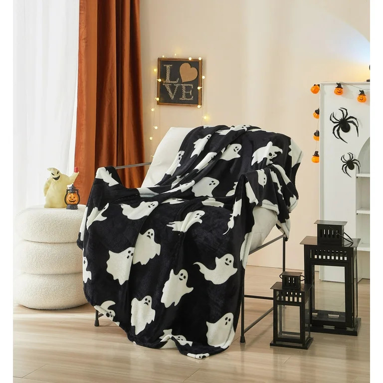 Ways to Celebrate Plush Ghost Throw Blanket 50" x 60" , All Ages | Walmart (US)