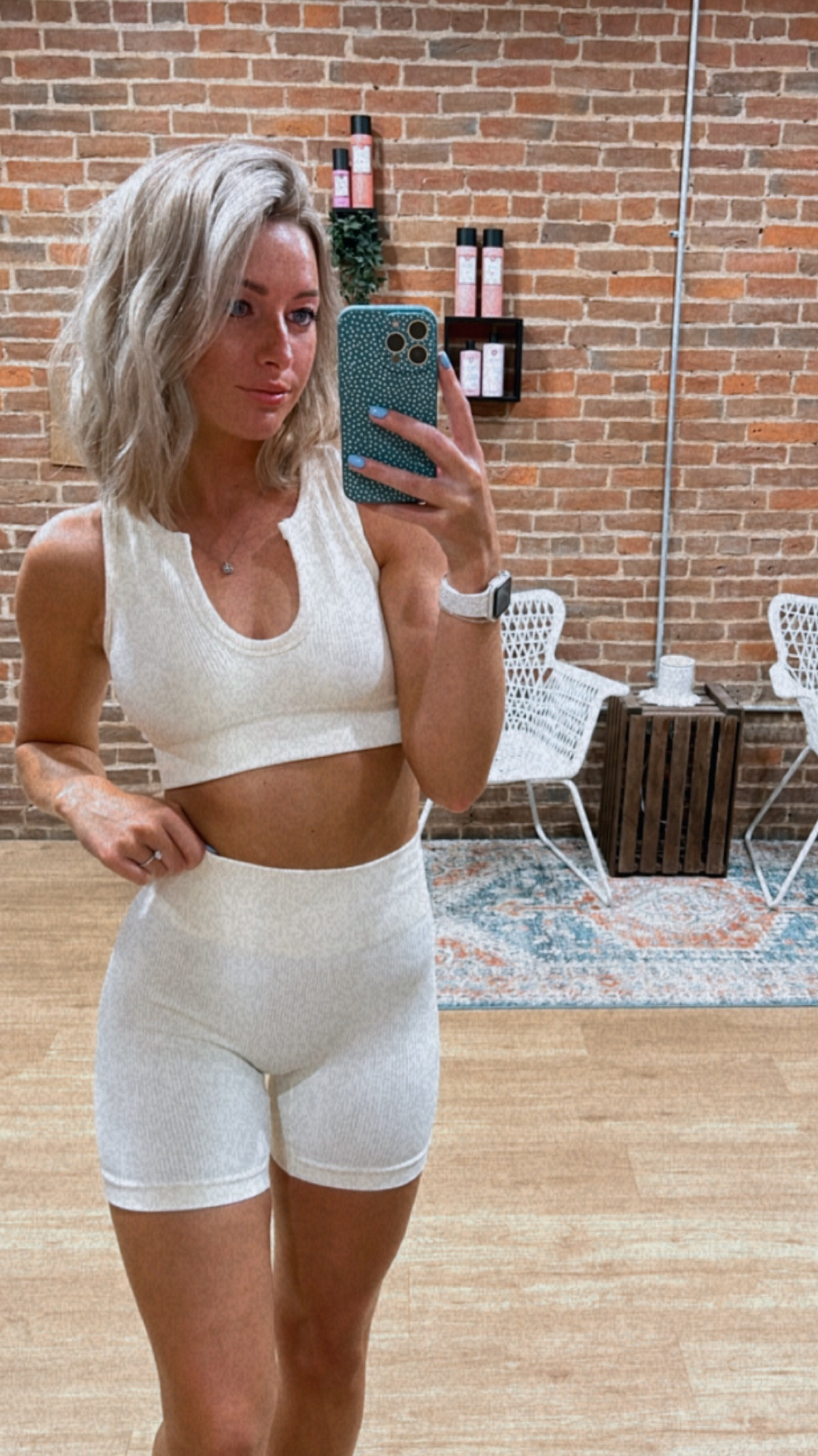 Need this set in every color!
Material is thick and it’s so comfy!
Wearing a small
5”7 130lbs

#LTKfindsunder50 #LTKbeauty #LTKfitness